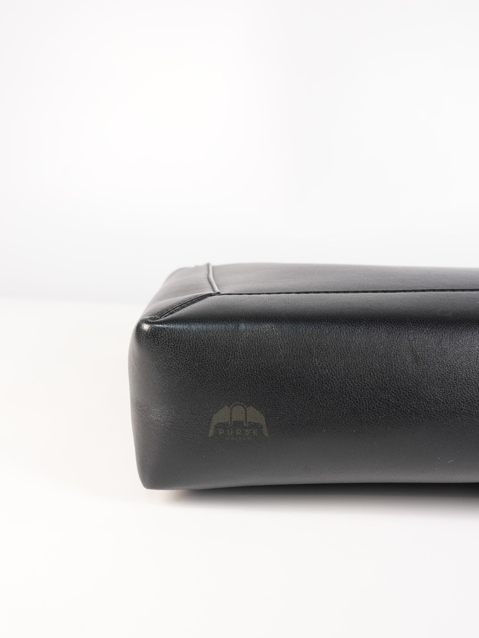 Baguette Maxi Nappa Wide Stitch Black Shoulder Bag | Purse Maison Luxury Bags Shop