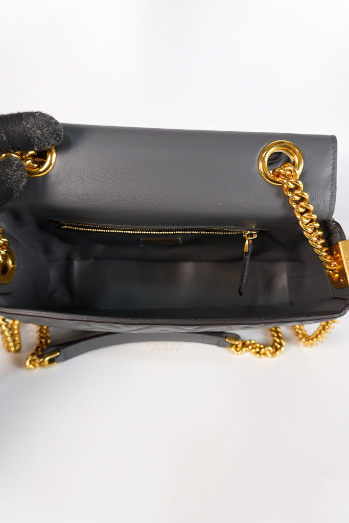 Baguette Small in Chain Midi Nappa Embossed Leather | Purse Maison Luxury Bags Shop