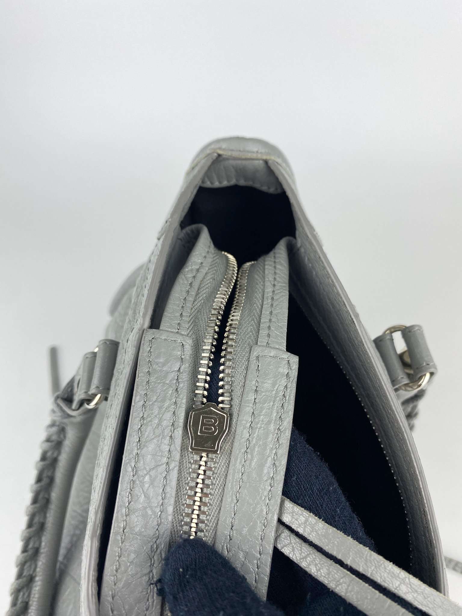 Balenciaga Classic city Small Bag in lambskin silver hardware