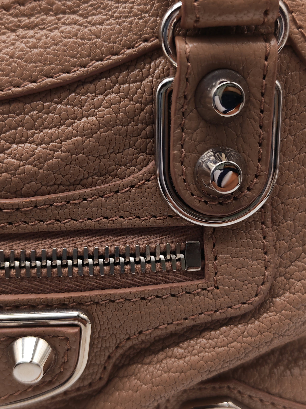 Balenciaga Classic Metallic Edge City Bag in Camel And Silver Hardware | Purse Maison Luxury Bags Shop