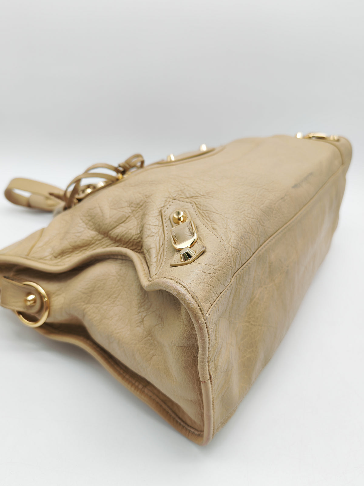 Balenciaga Giant 12 City Bag in Beige Distressed Lambskin Leather and Gold Hardware | Purse Maison Luxury Bags Shop