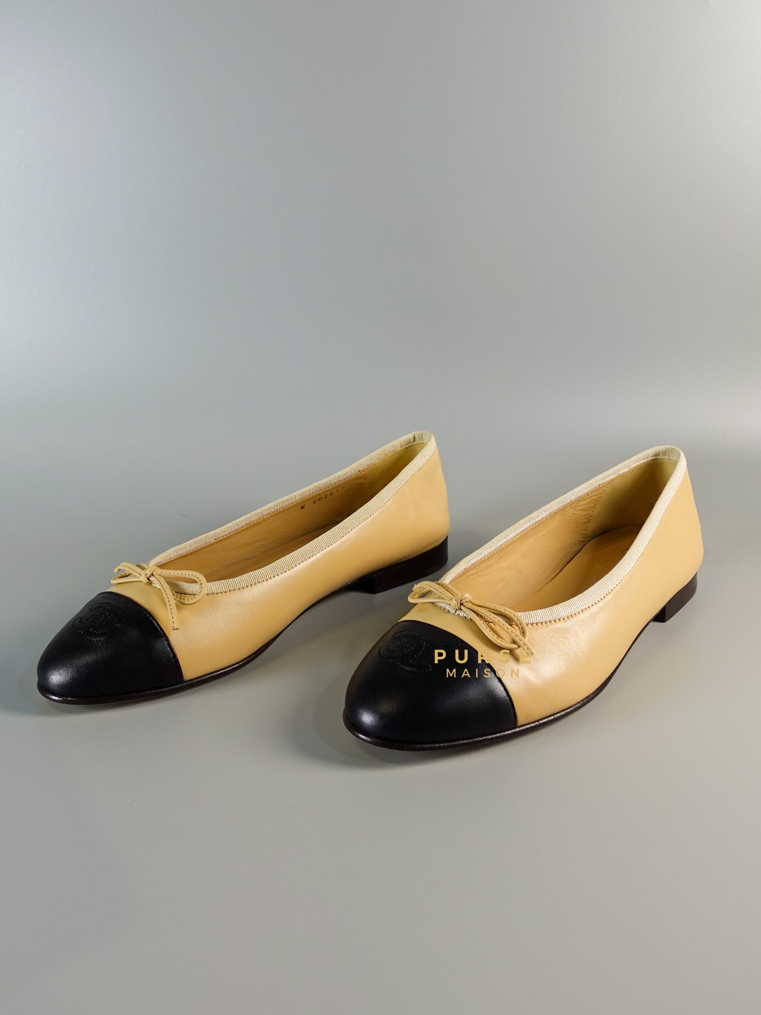 Ballerina Calfskin Cream Flats Size 39 EUR (25.5cm) | Purse Maison Luxury Bags Shop