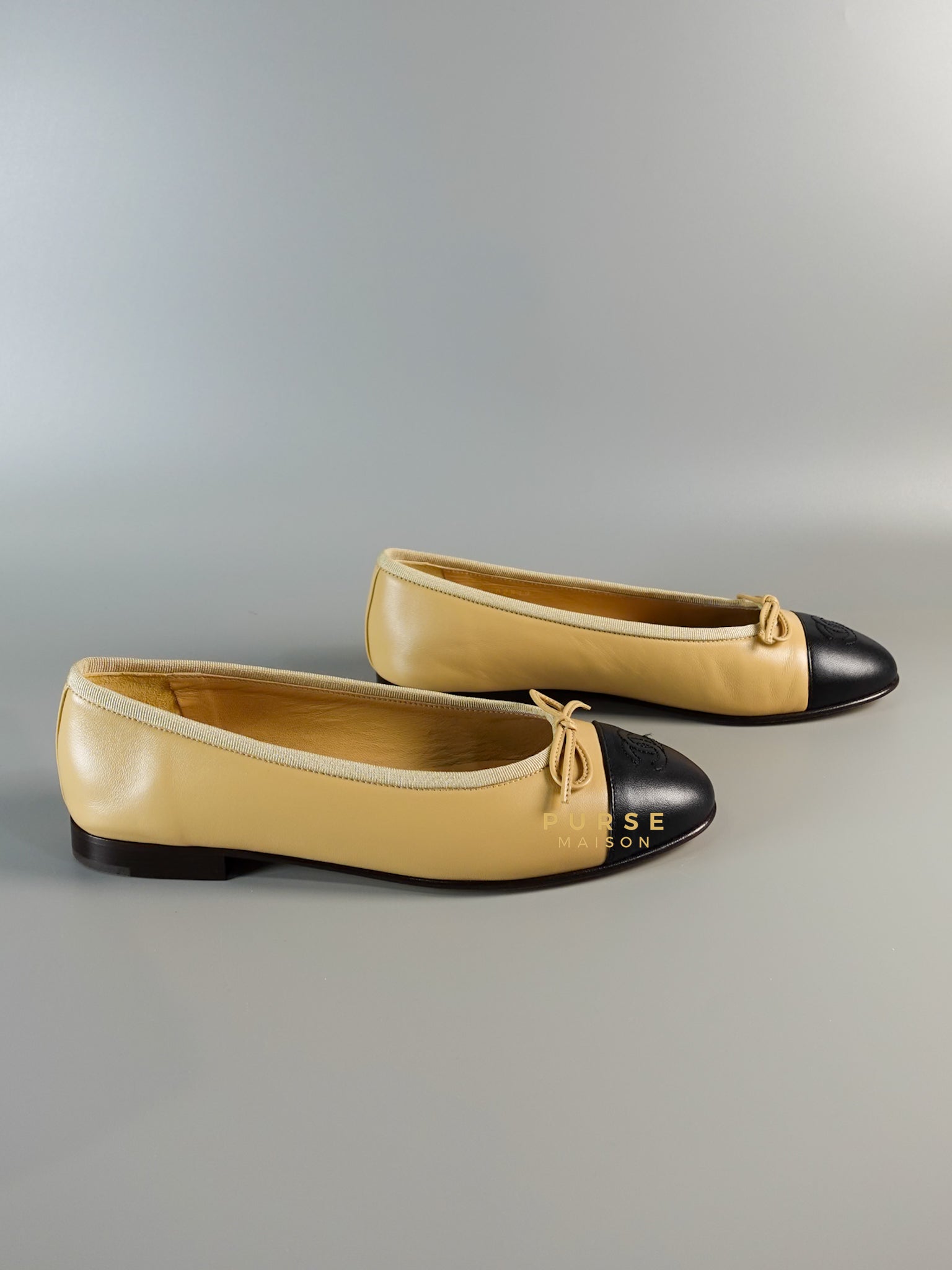 Ballerina Calfskin Cream Flats Size 39 EUR (25.5cm) | Purse Maison Luxury Bags Shop