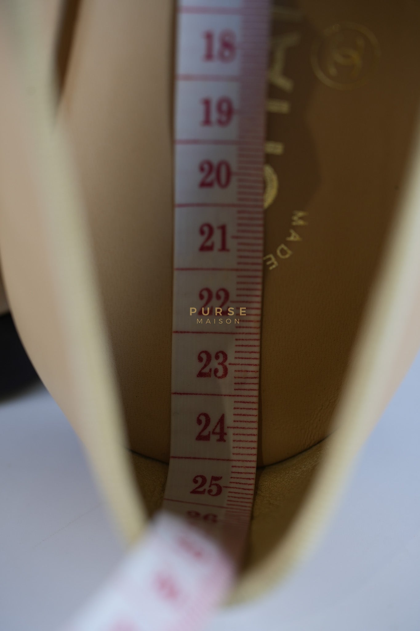 Ballerina Flats Beige/ Black Calfskin Leather Size 38 EU (24cm) | Purse Maison Luxury Bags Shop