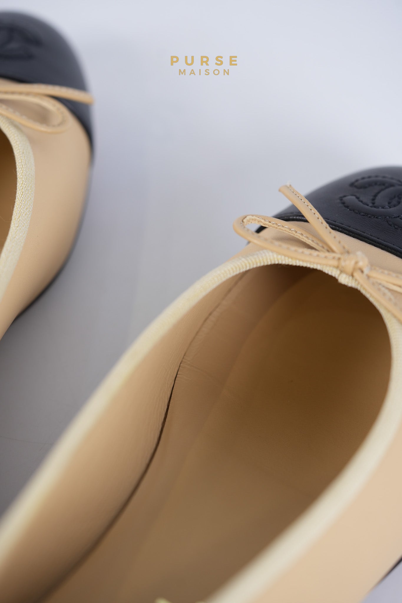 Ballerina Flats Beige & Black Calfskin Leather Size 38 EU(24cm) | Purse Maison Luxury Bags Shop