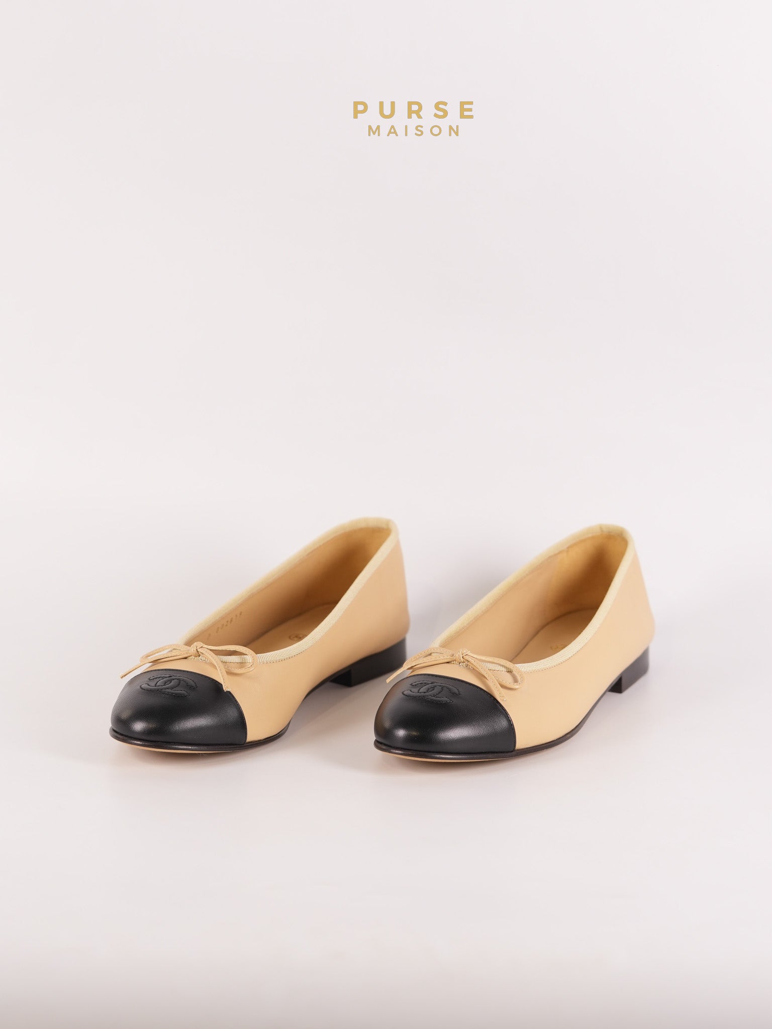 Ballerina Flats Beige & Black Calfskin Leather Size 38 EU(24cm) | Purse Maison Luxury Bags Shop