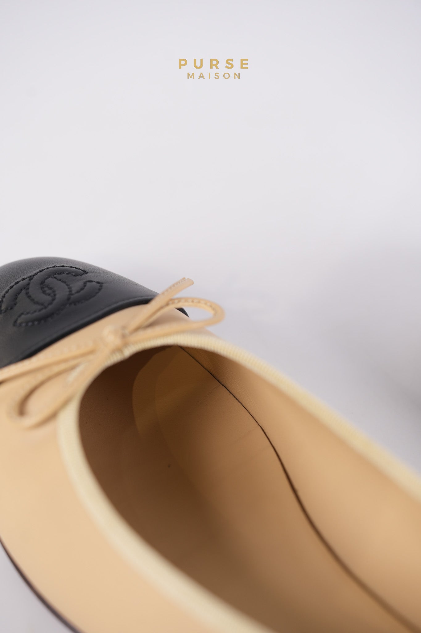 Ballerina Flats Beige & Black Calfskin Leather Size 38 EU(24cm) | Purse Maison Luxury Bags Shop