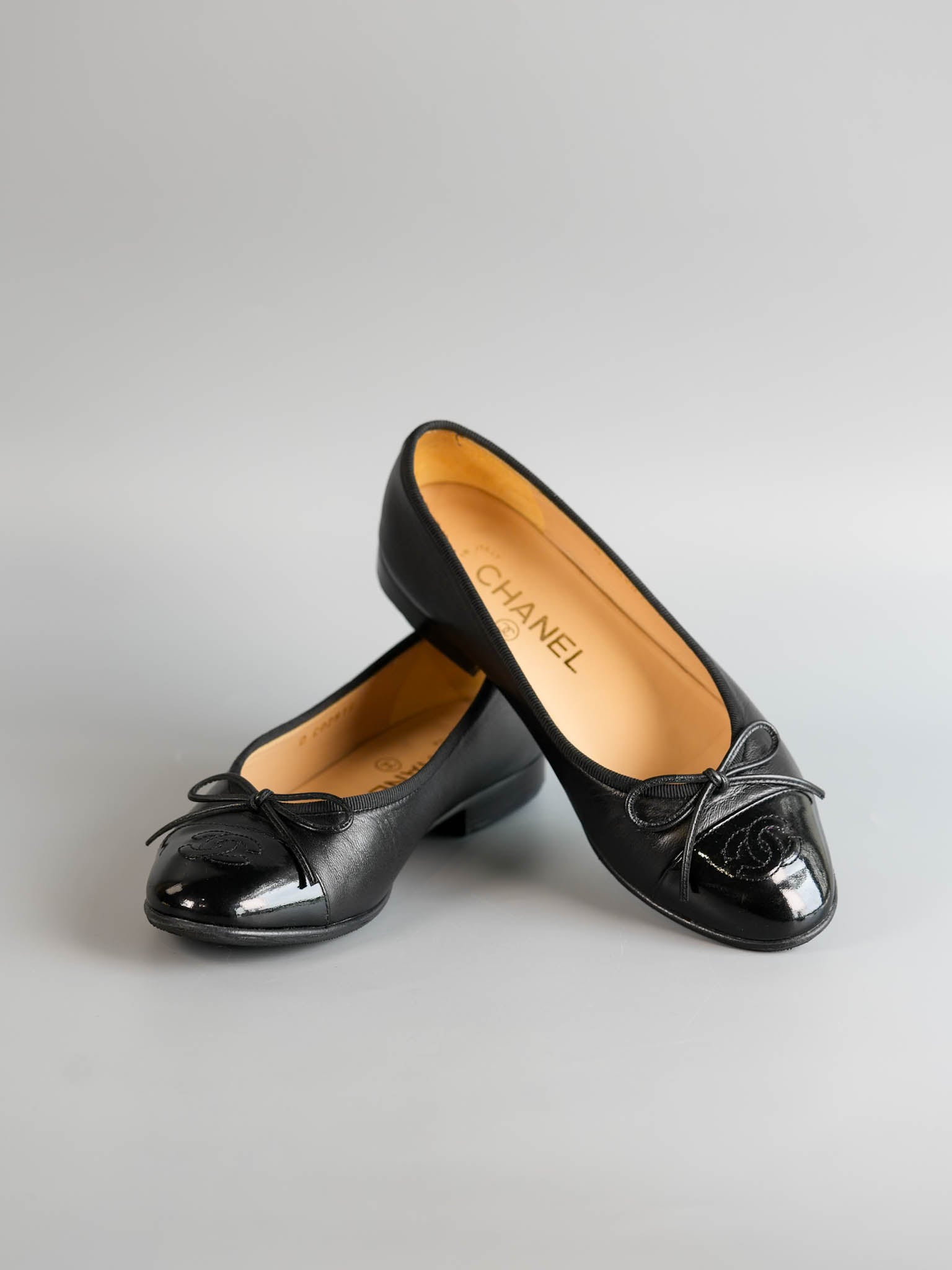 Ballerina Flats Noir Size 35.5 EU (23cm) | Purse Maison Luxury Bags Shop