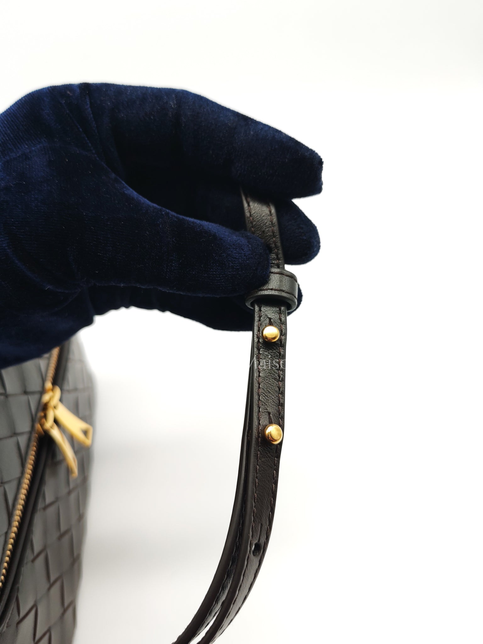 Bang Bang Vanity Case Fondant Intrecciato Weave Leather Crossbody Bag | Purse Maison Luxury Bags Shop