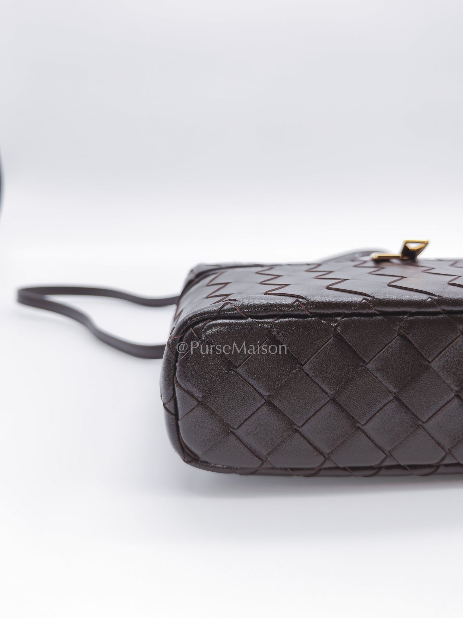 Bang Bang Vanity Case Fondant Intrecciato Weave Leather Crossbody Bag | Purse Maison Luxury Bags Shop