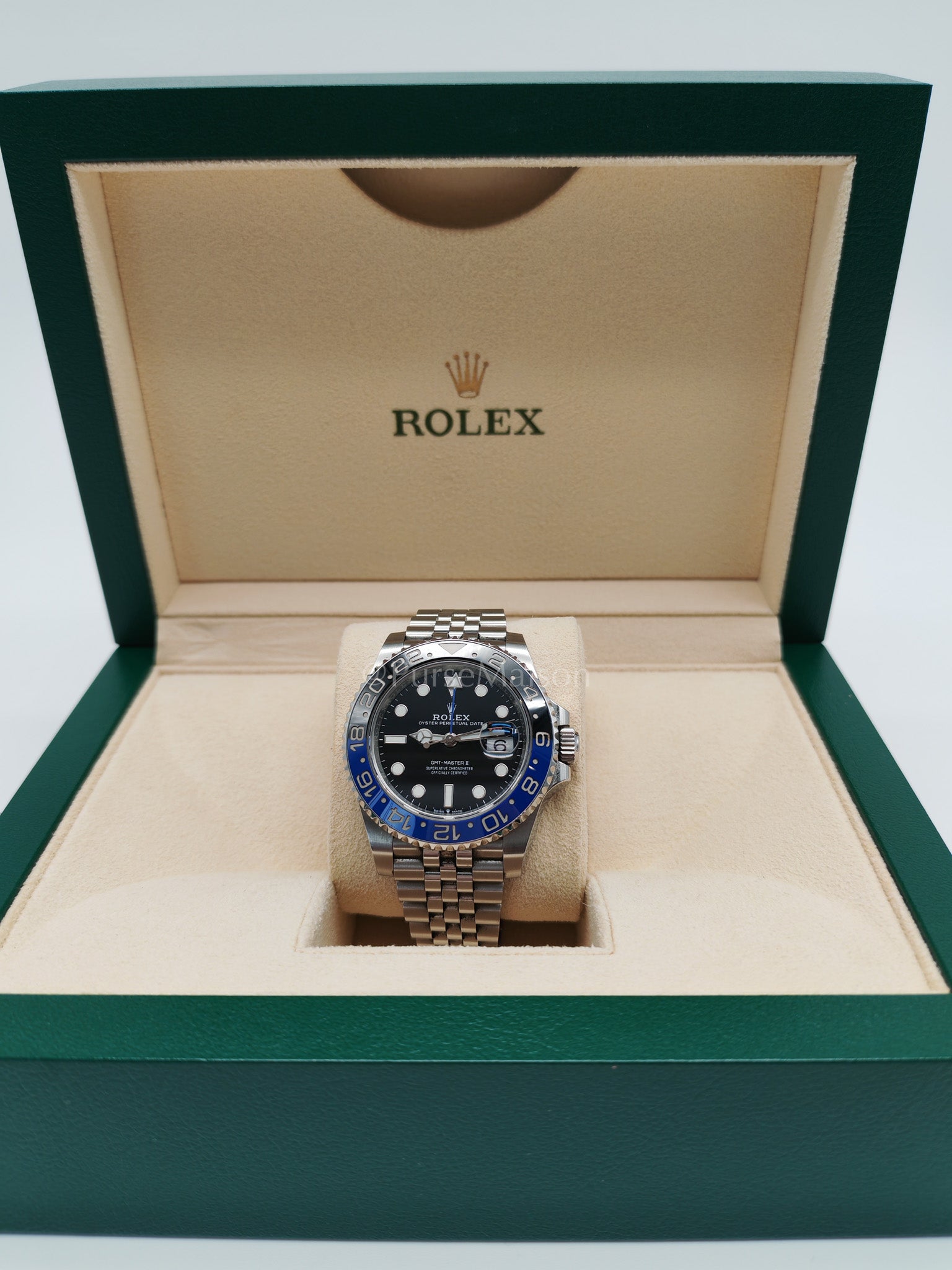 "Bat Girl" GMT-Master II Oyster Perpetual Date Jubilee Silver Stainless Steel Strap Year 2022 (Reference Number: 126710BLNR) | Purse Maison Luxury Bags Shop