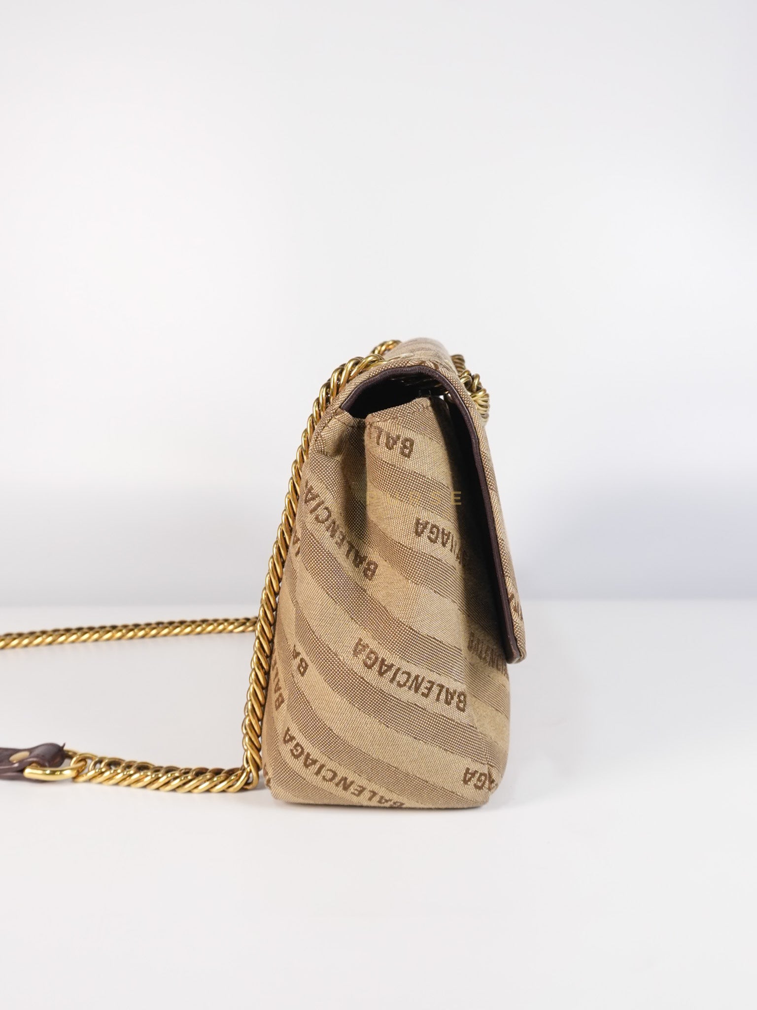 BB logo Chain Monogram Shoulder Bag | Purse Maison Luxury Bags Shop