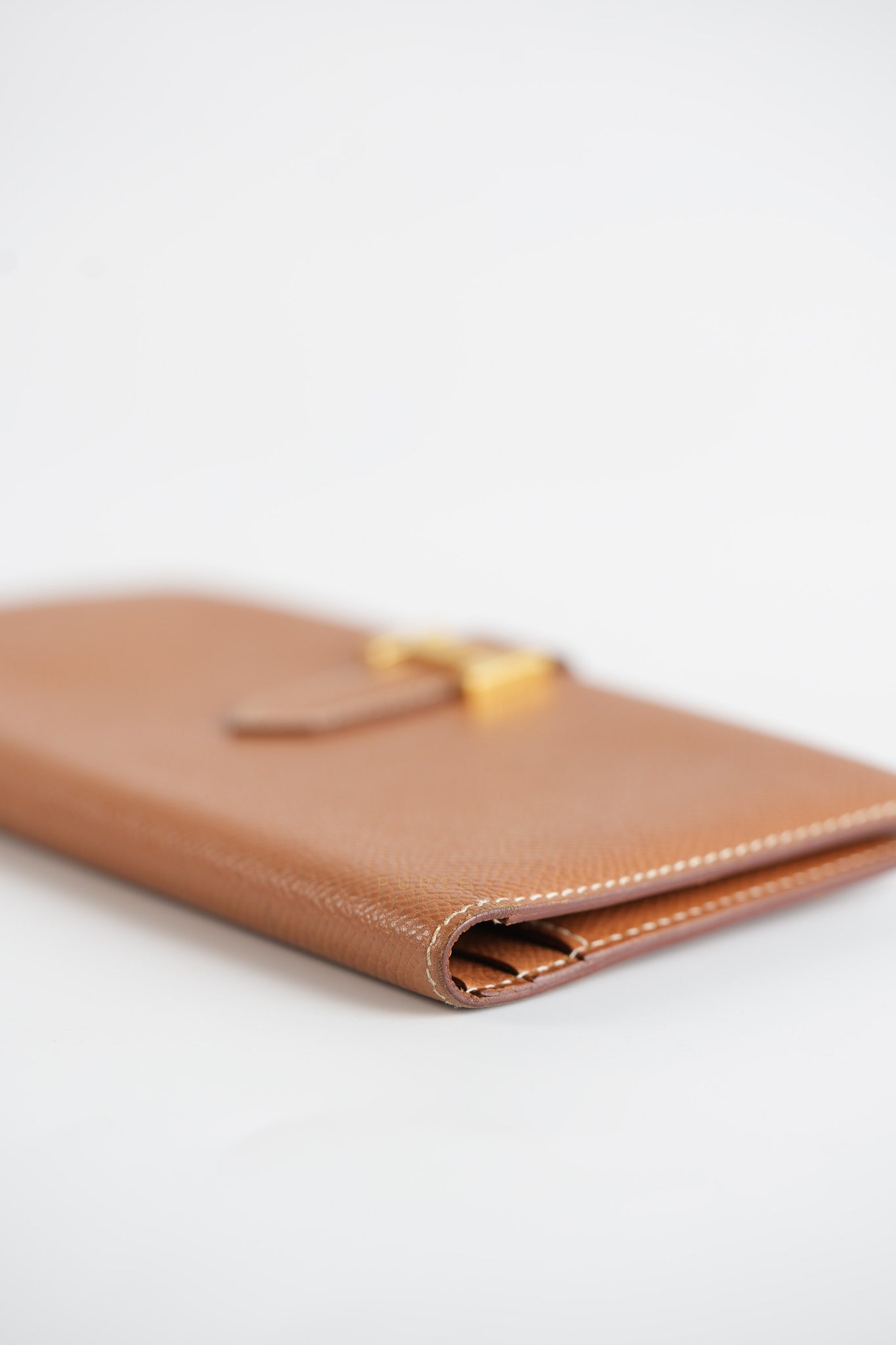 Bearn Bifold Wallet in Gold Courchevel Leather and Gold Hardware Stamp Square C (1999) | Purse Maison Luxury Bags Shop