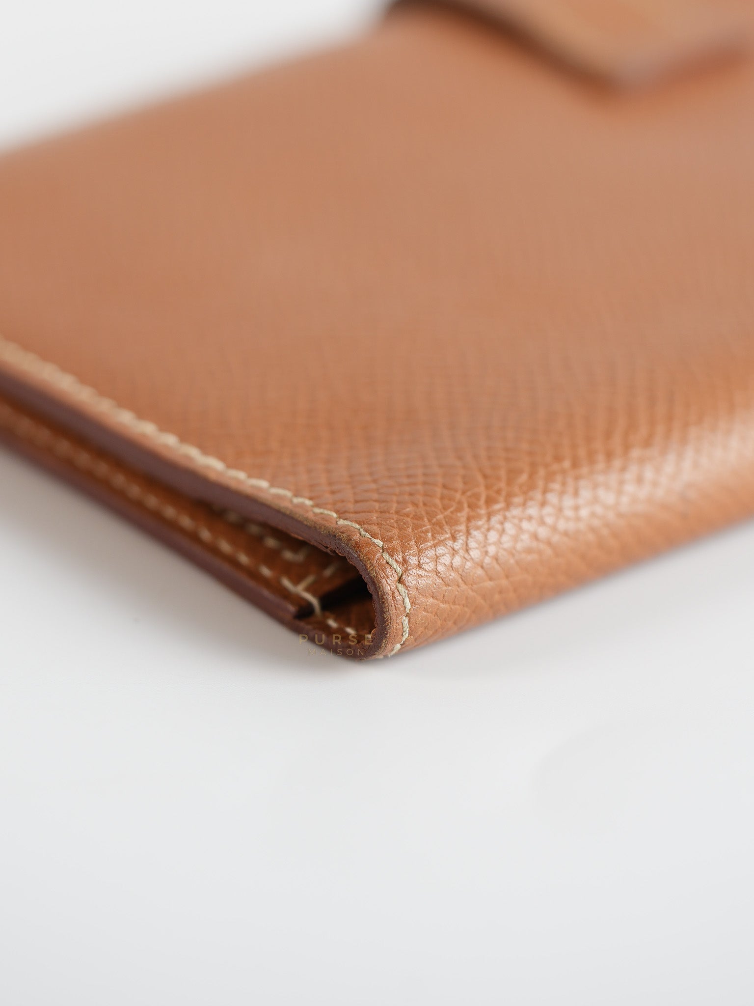 Bearn Bifold Wallet in Gold Courchevel Leather and Gold Hardware Stamp Square C (1999) | Purse Maison Luxury Bags Shop
