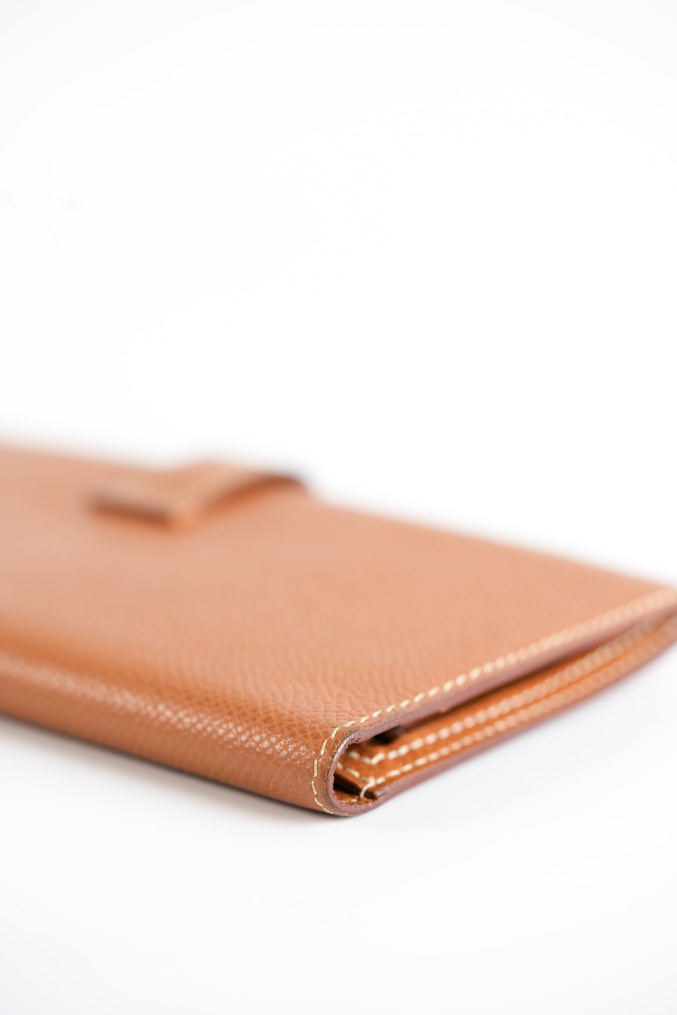 Bearn Bifold Wallet in Gold Courchevel Leather and Gold Hardware Stamp Square C (1999) | Purse Maison Luxury Bags Shop