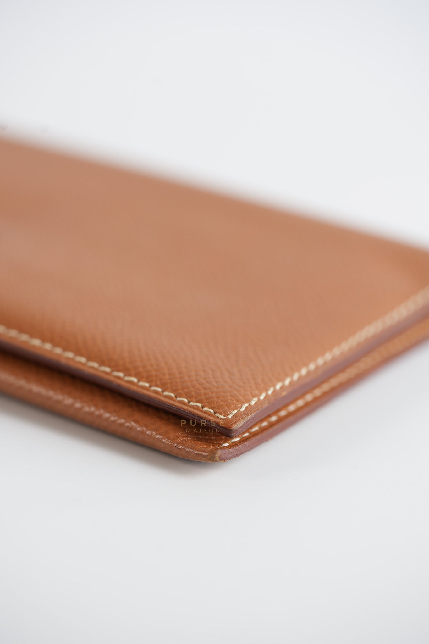Bearn Bifold Wallet in Gold Courchevel Leather and Gold Hardware Stamp Square C (1999) | Purse Maison Luxury Bags Shop