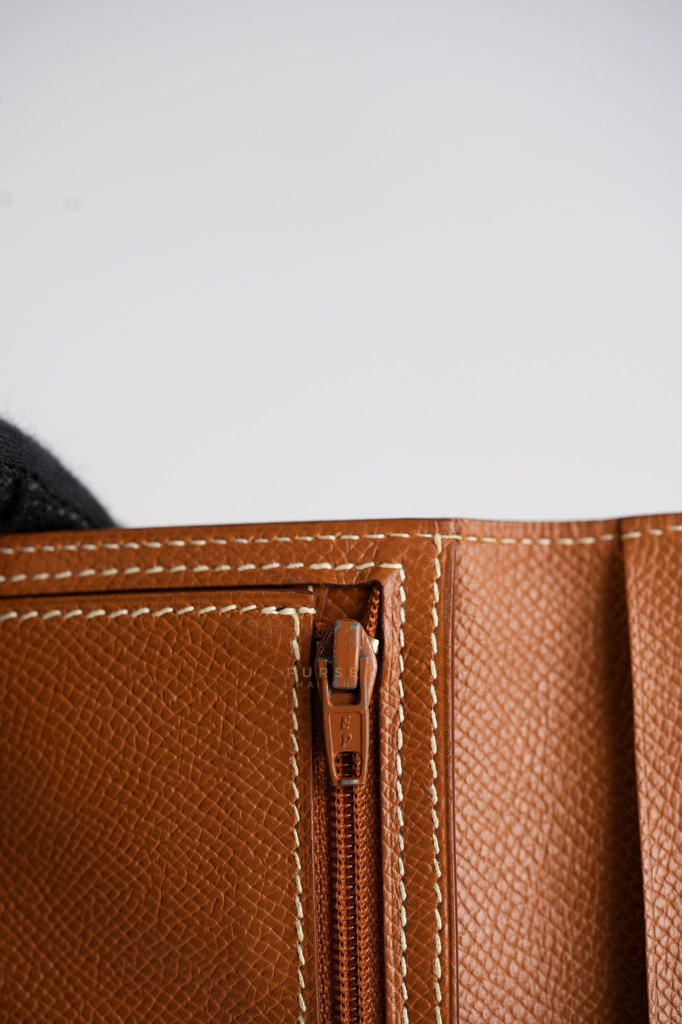Bearn Bifold Wallet in Gold Courchevel Leather and Gold Hardware Stamp Square C (1999) | Purse Maison Luxury Bags Shop