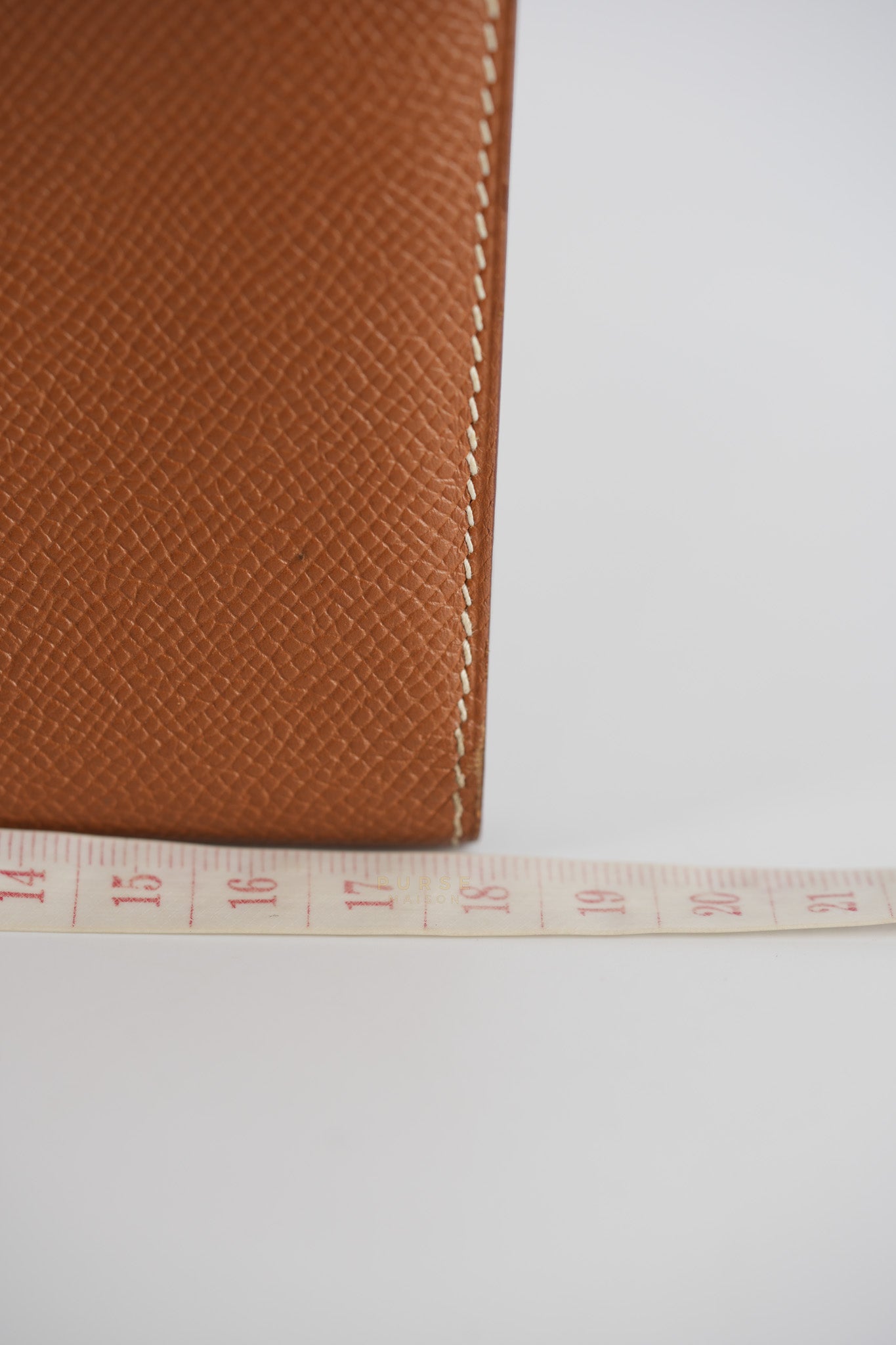 Bearn Bifold Wallet in Gold Courchevel Leather and Gold Hardware Stamp Square C (1999) | Purse Maison Luxury Bags Shop