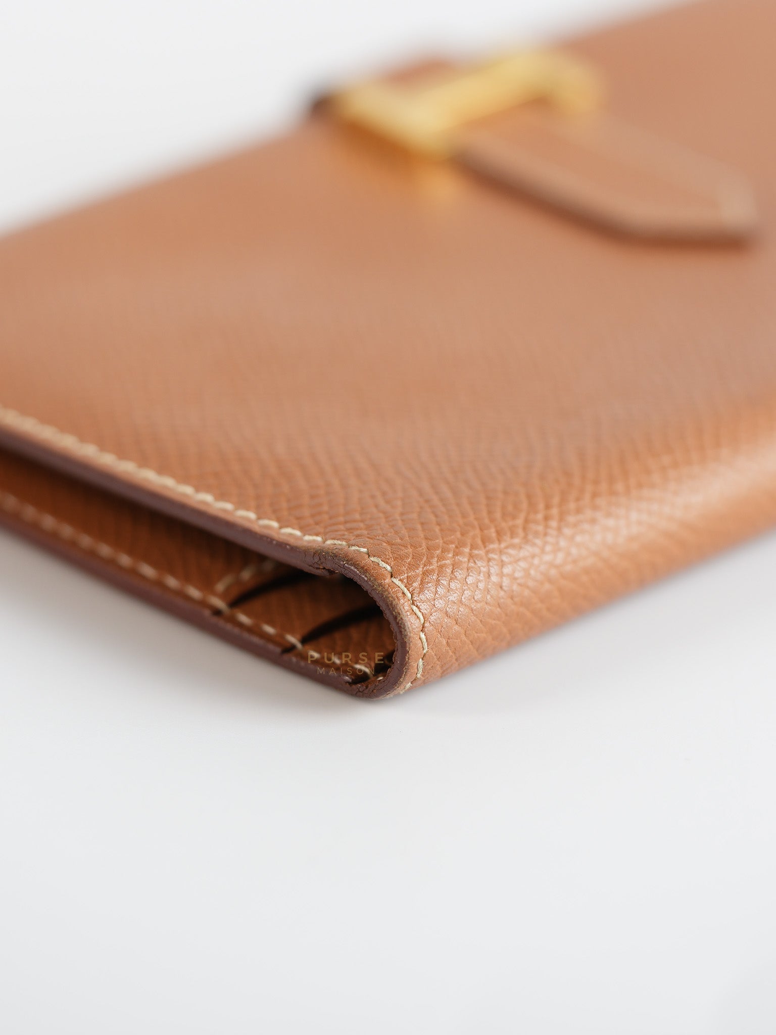 Bearn Bifold Wallet in Gold Courchevel Leather and Gold Hardware Stamp Square C (1999) | Purse Maison Luxury Bags Shop