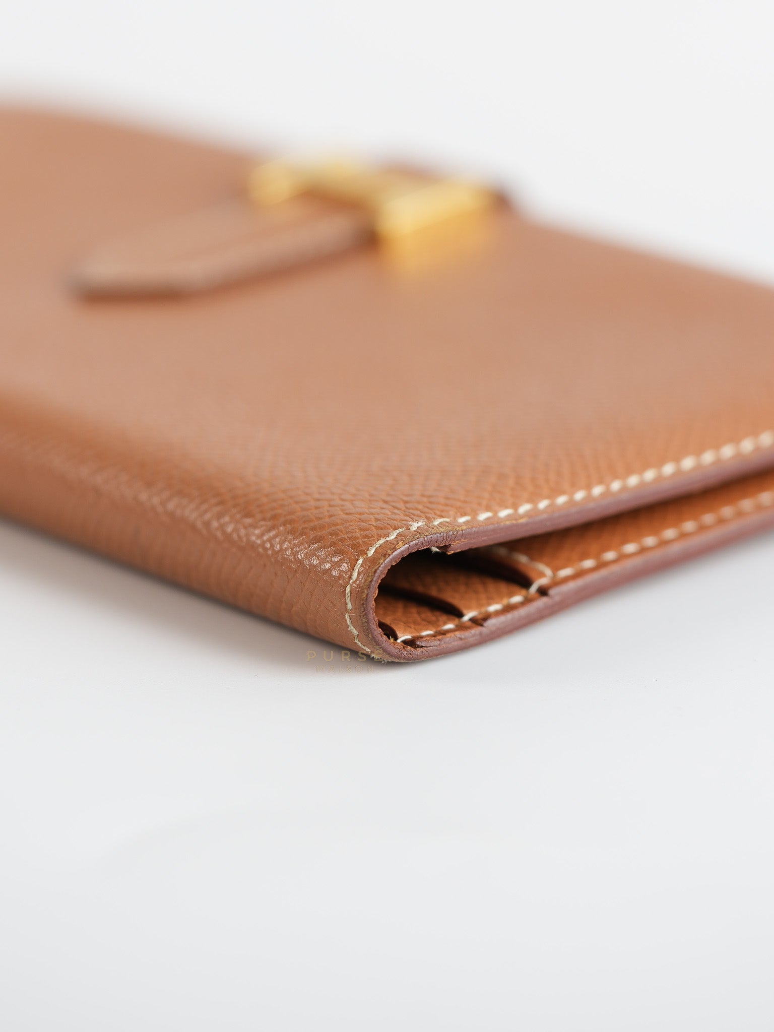 Bearn Bifold Wallet in Gold Courchevel Leather and Gold Hardware Stamp Square C (1999) | Purse Maison Luxury Bags Shop