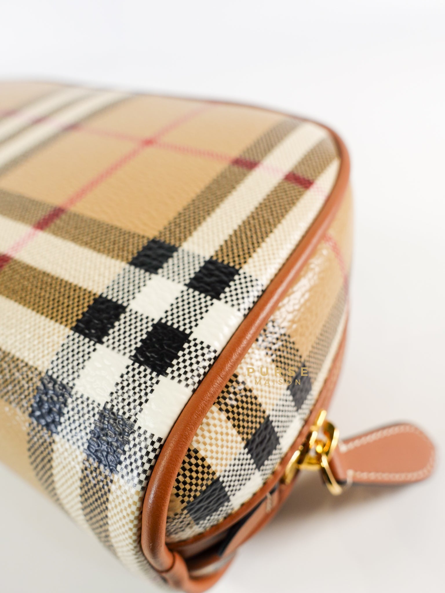 Beige Check Zipped Pouch Bag | Purse Maison Luxury Bags Shop