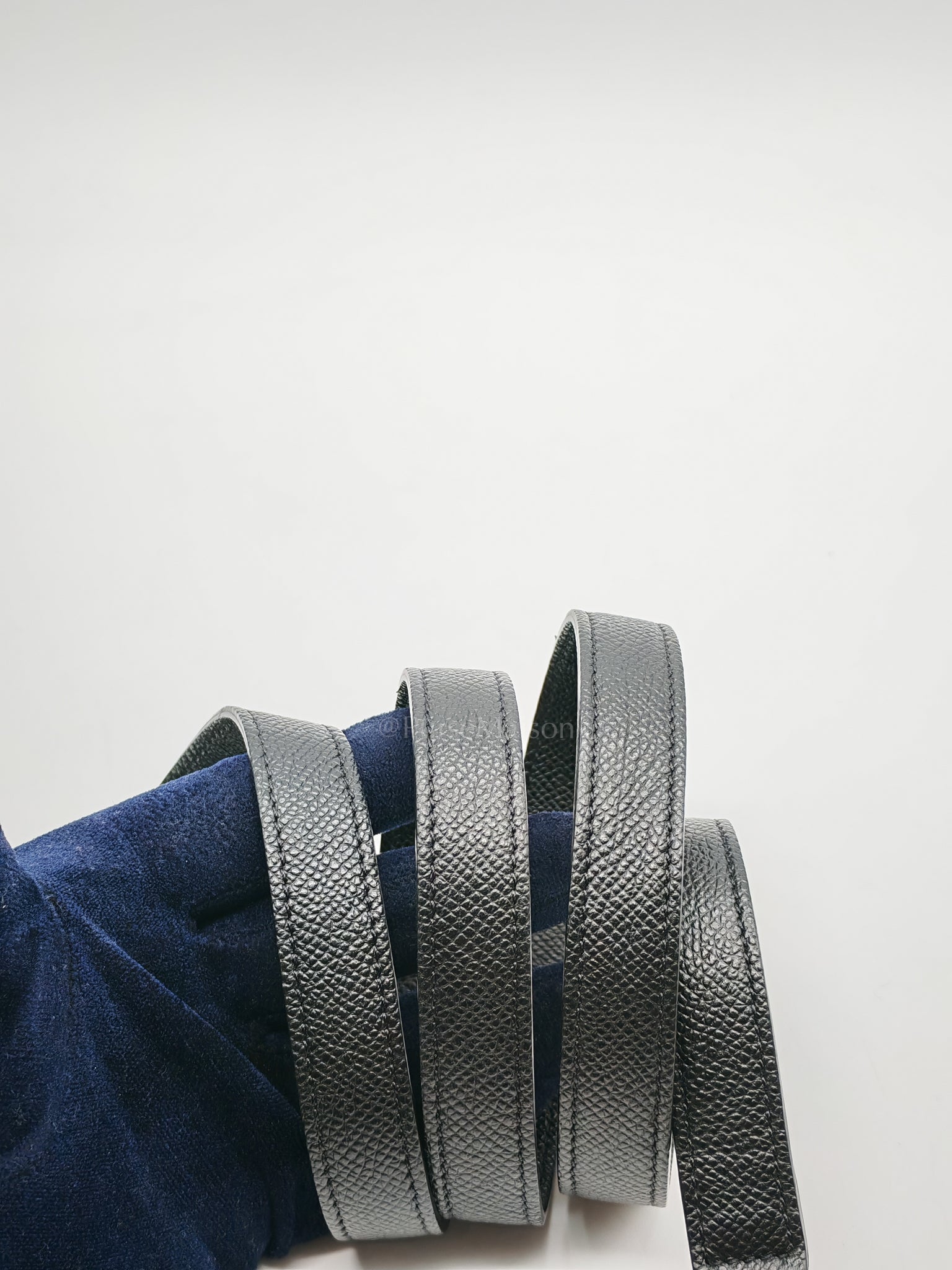 Belt Bag Micro in Black Grained Calfskin Leather | Purse Maison Luxury Bags Shop