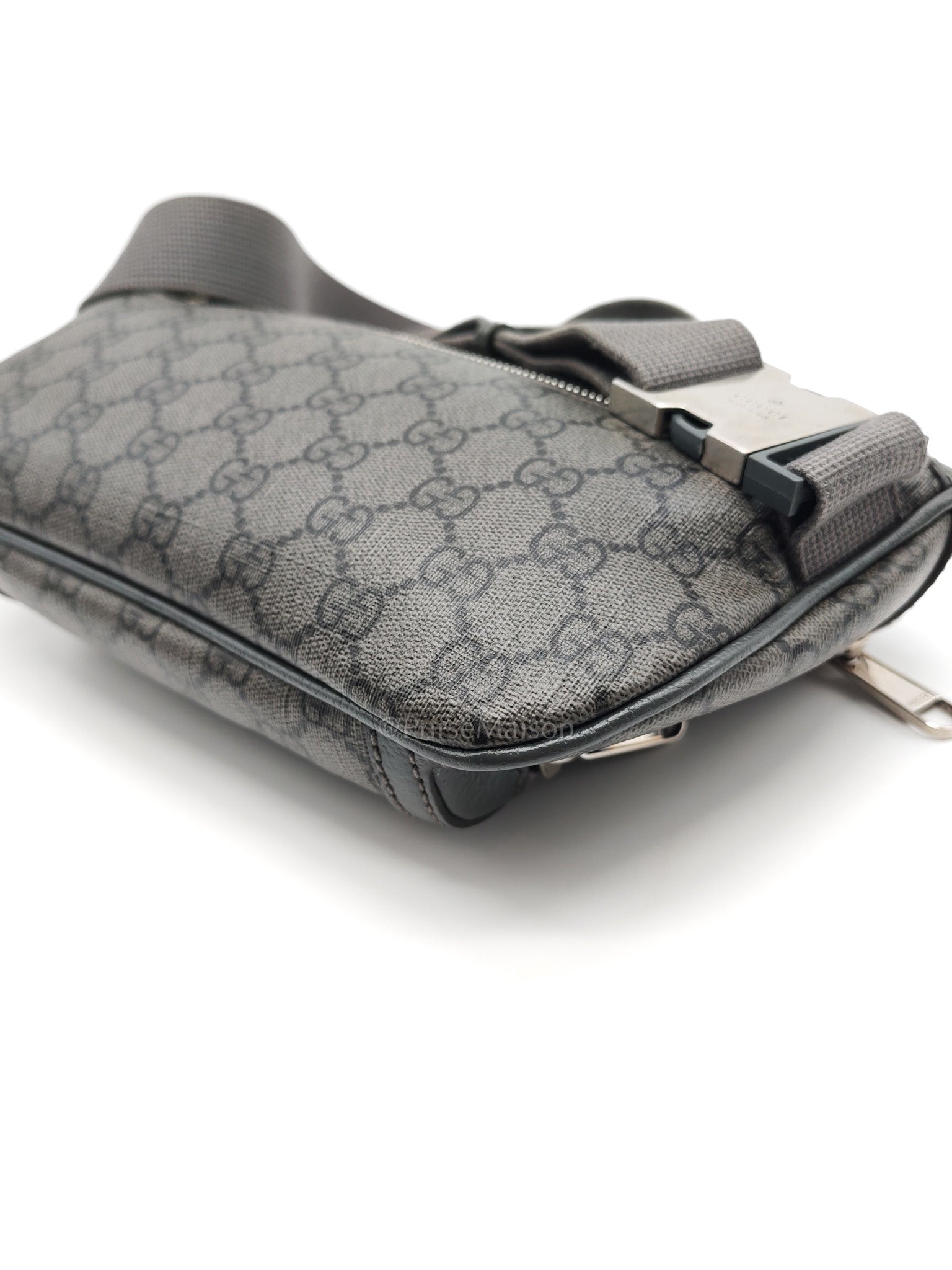 Ophidia Fanny Belt Bag in GG Supreme Ophidia Coated Canvas