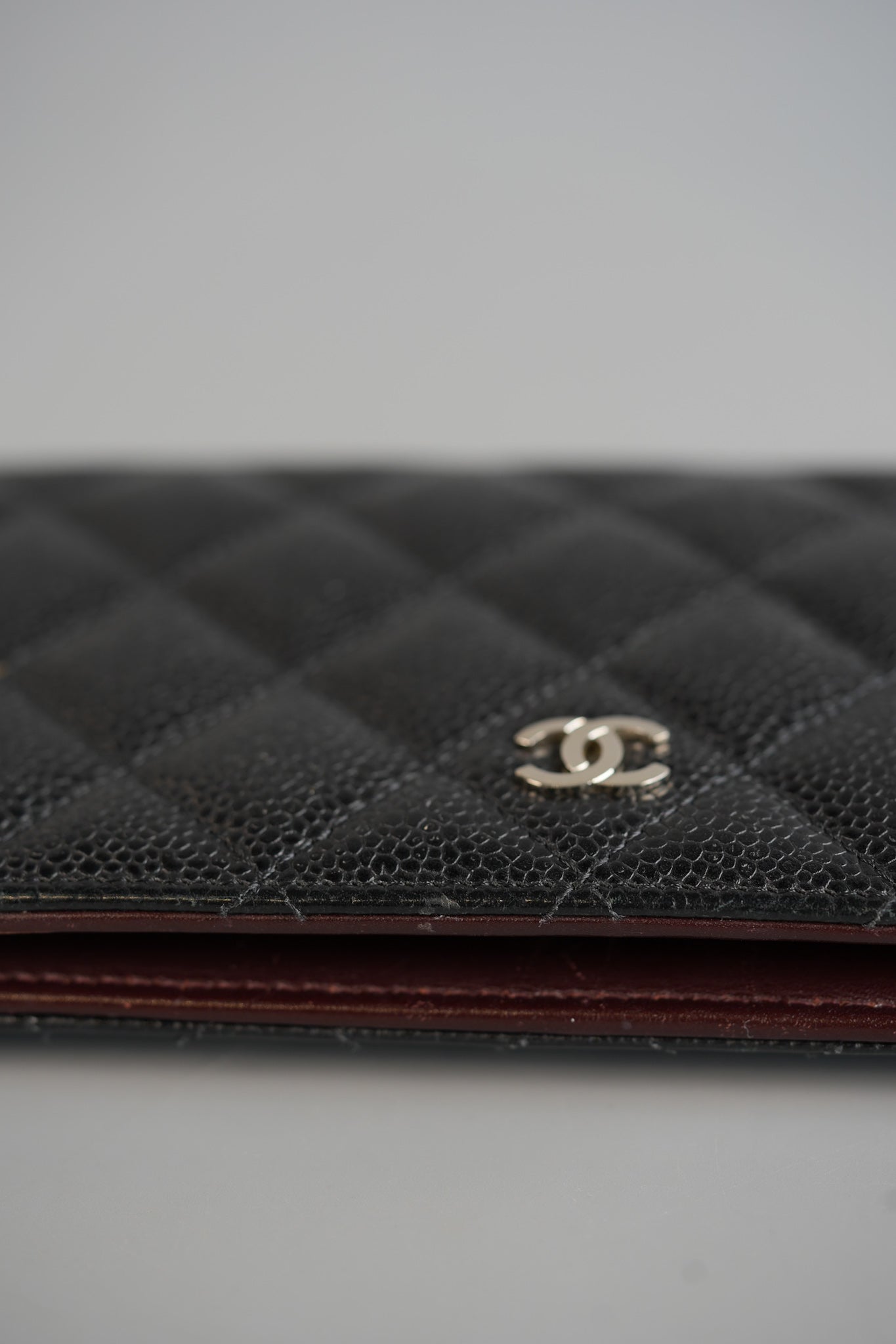 Bi-fold Long Wallet in Black Caviar Leather & Silver Hardware Series 20 | Purse Maison Luxury Bags Shop