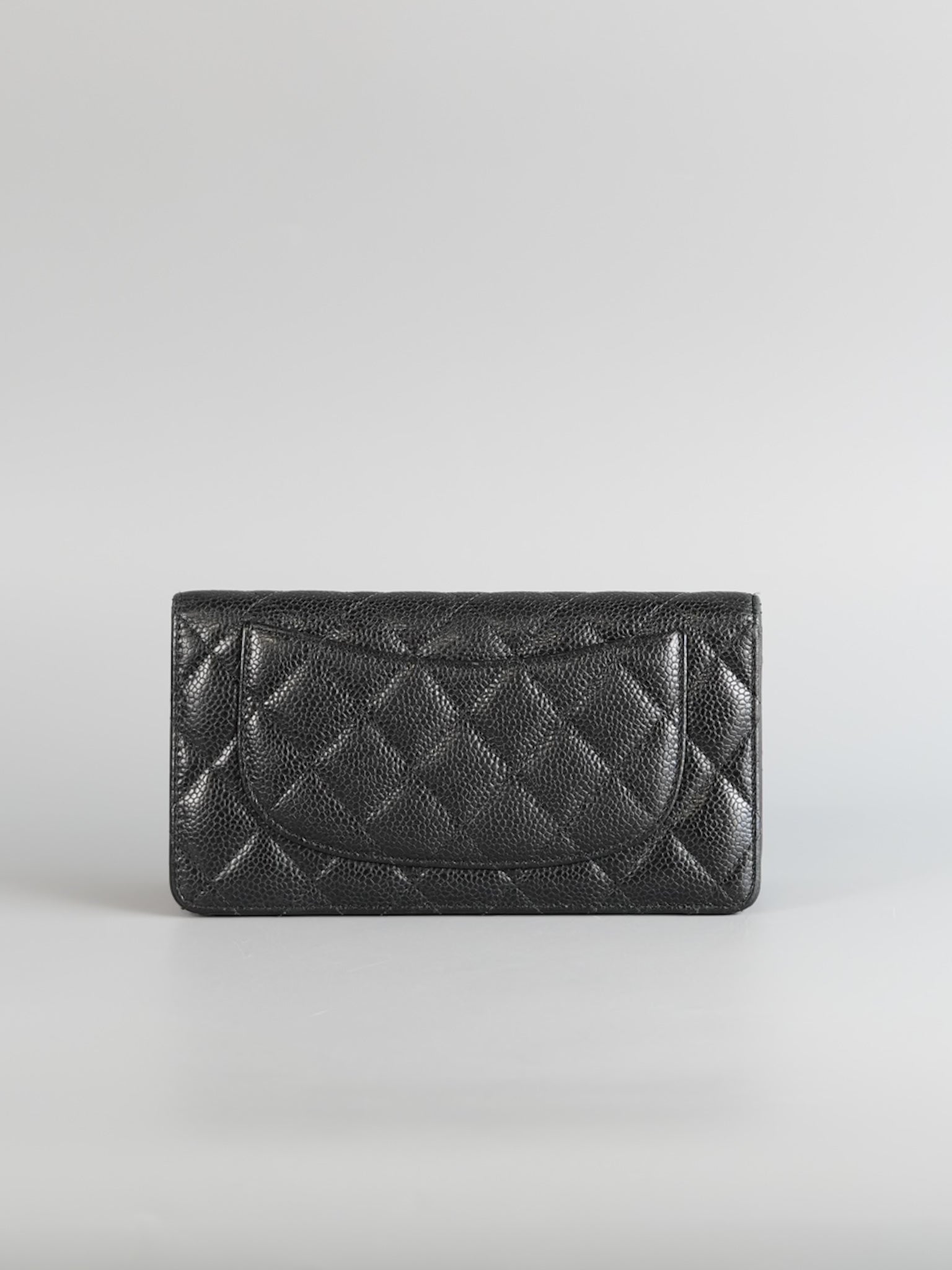 Bi-fold Long Wallet in Black Caviar Leather & Silver Hardware Series 20 | Purse Maison Luxury Bags Shop