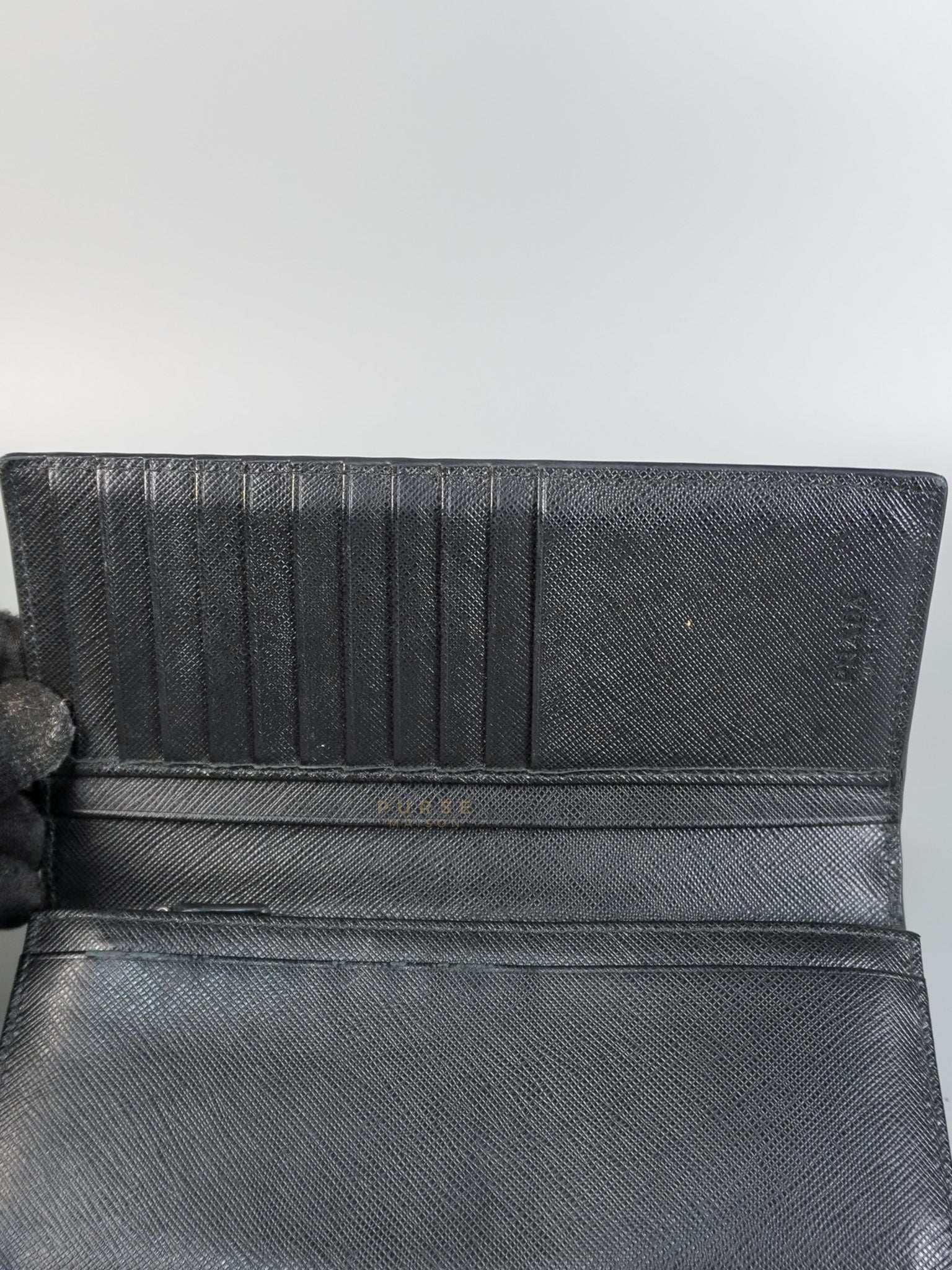 Bi-fold Wallet in Black Saffiano Leather | Purse Maison Luxury Bags Shop
