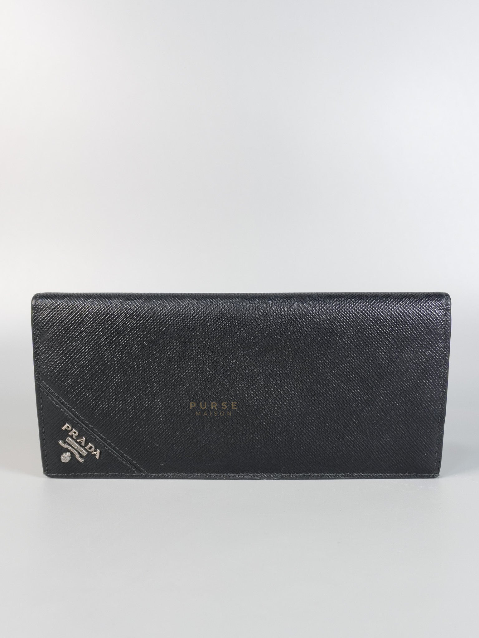 Bi-fold Wallet in Black Saffiano Leather | Purse Maison Luxury Bags Shop