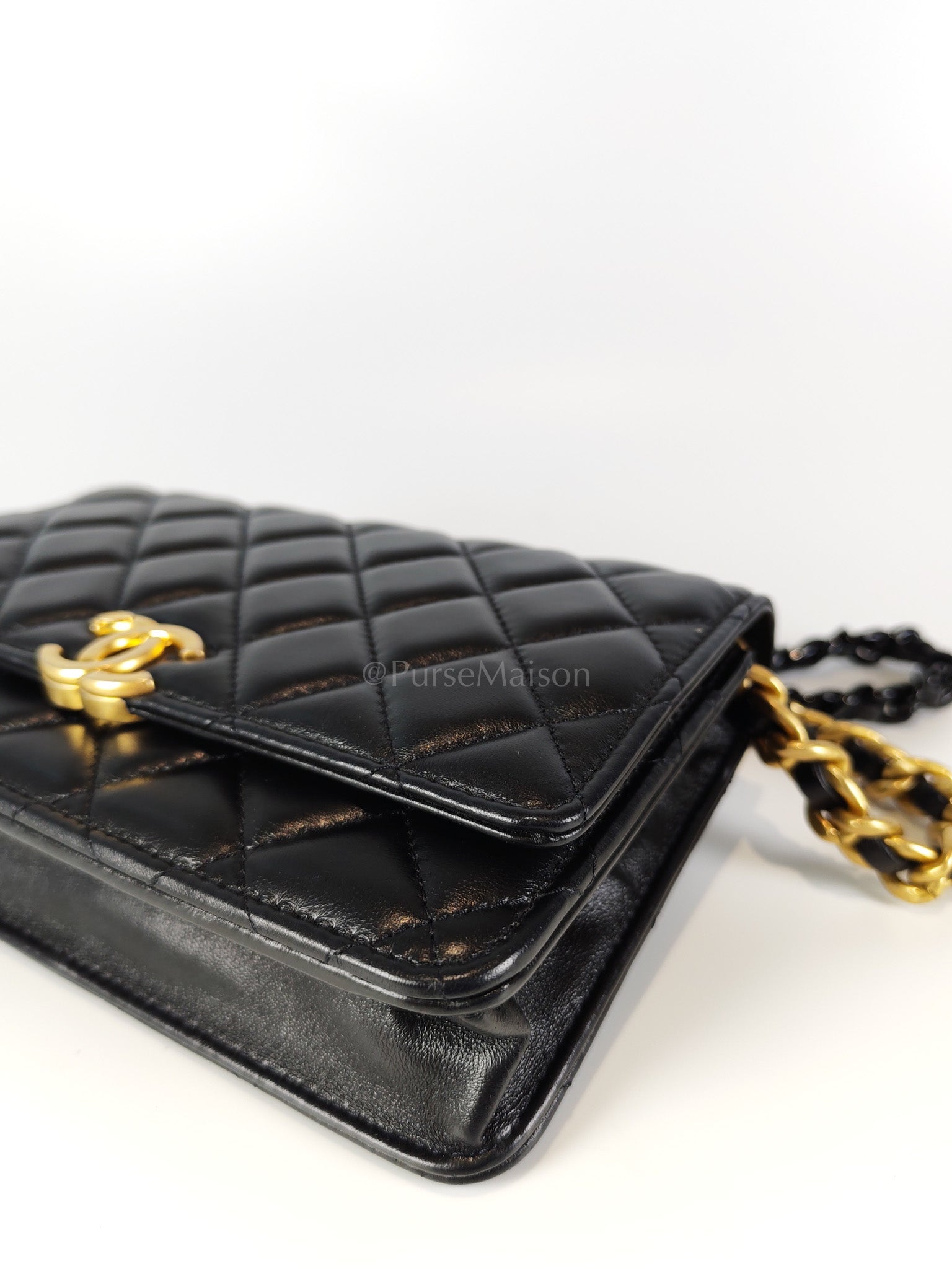 Big CC Logo Wallet on Chain in Black Lambskin Leather Aged Gold Hardware (Microchip) | Purse Maison Luxury Bags Shop