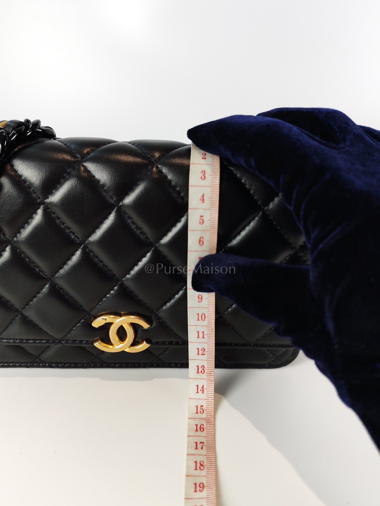Big CC Logo Wallet on Chain in Black Lambskin Leather Aged Gold Hardware (Microchip) | Purse Maison Luxury Bags Shop