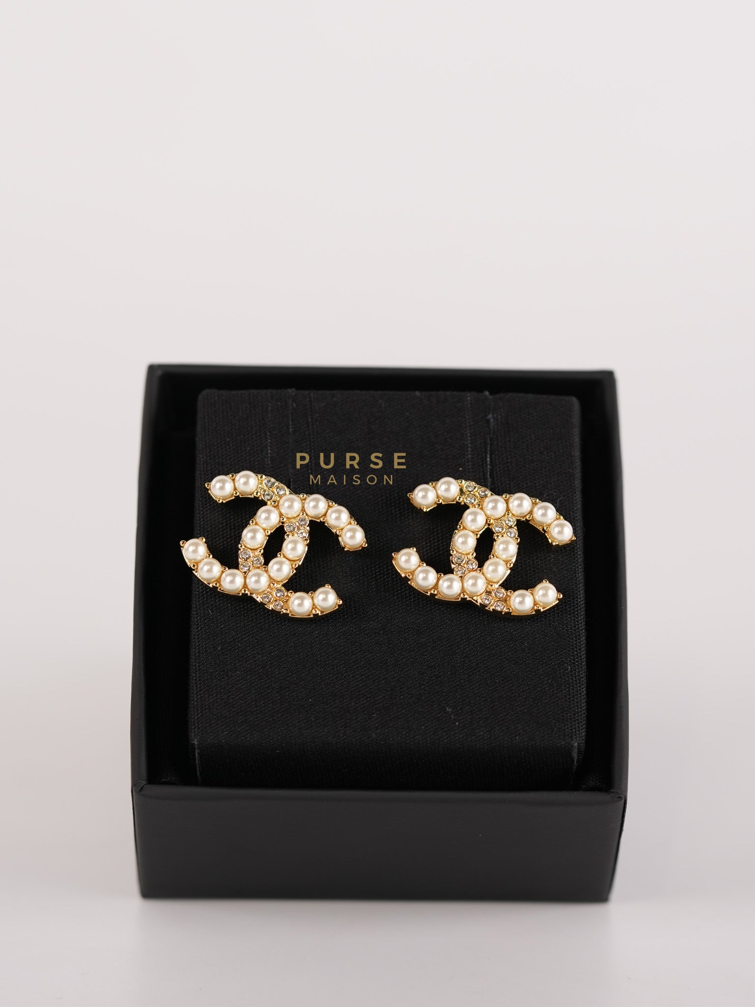 Big CC Pearl Stud Earrings in Gold Hardware