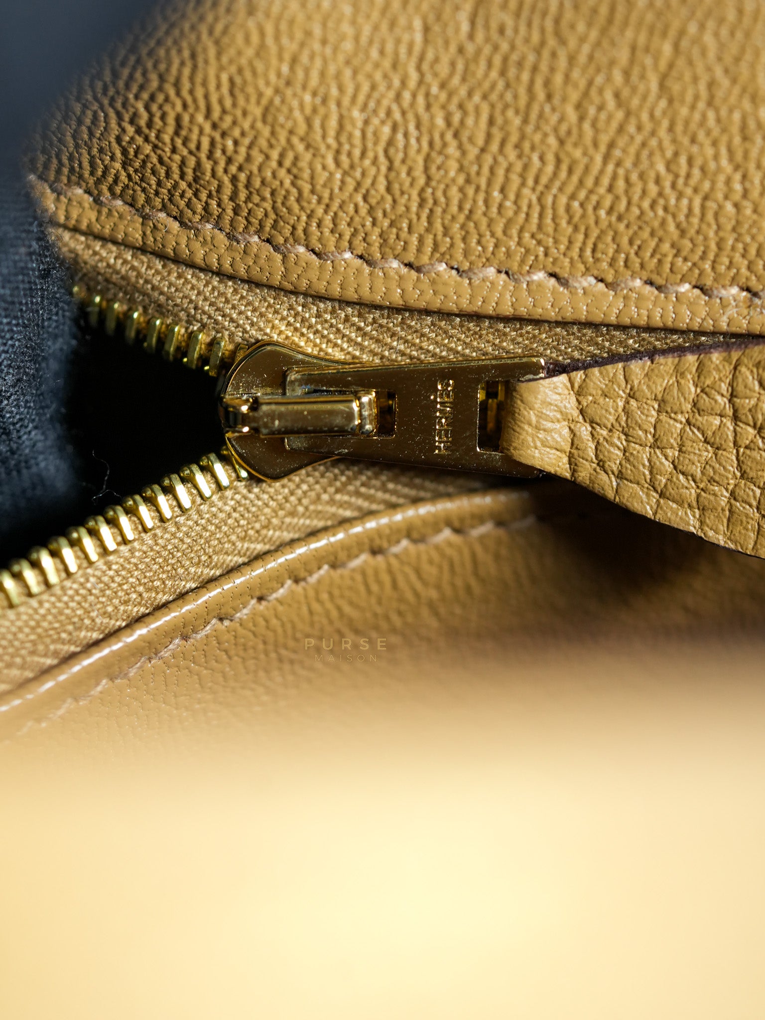 Birkin 25 Biscuit Togo Leather in Gold Hardware Stamp Z (2021) | Purse Maison Luxury Bags Shop