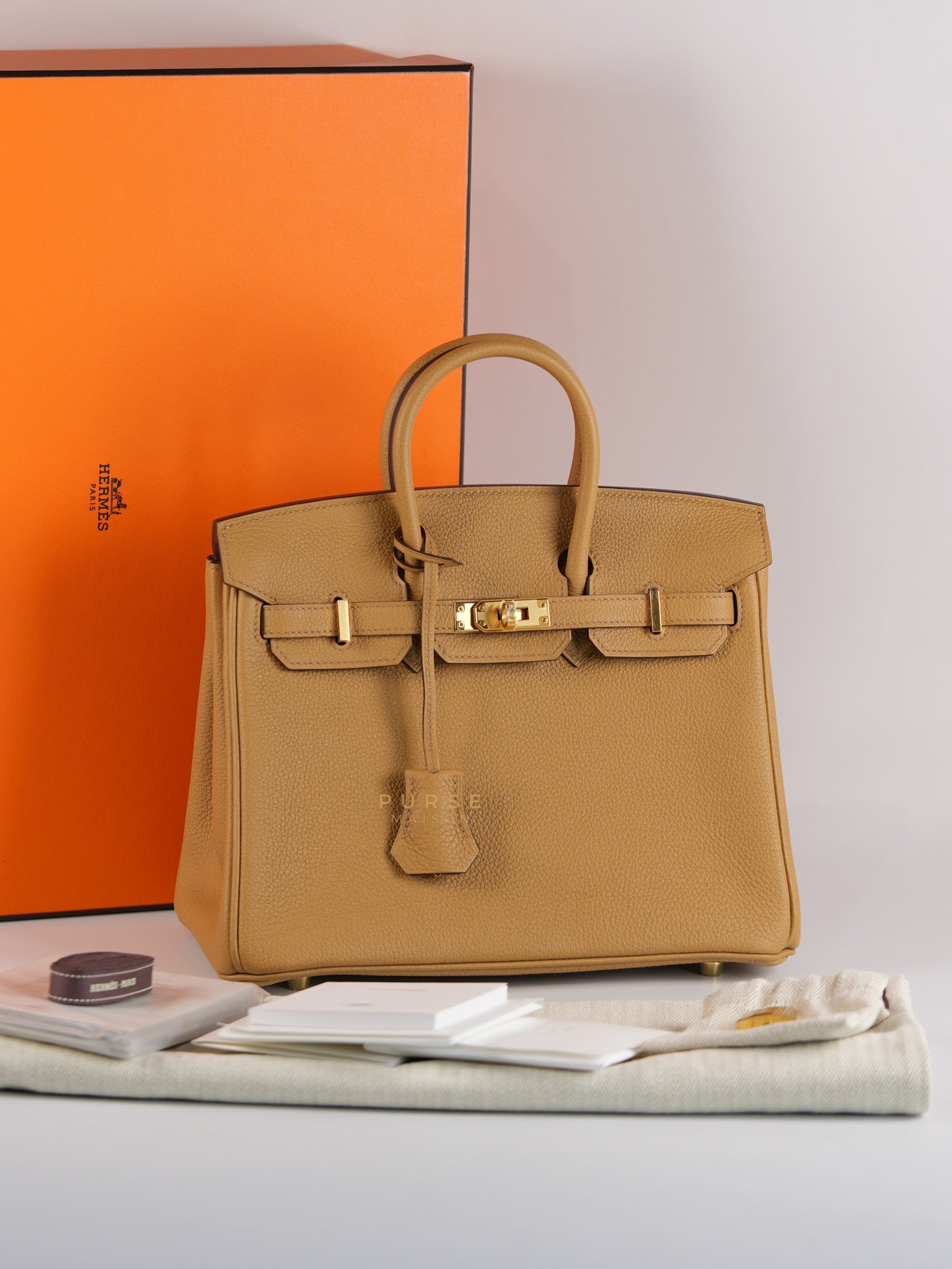 Birkin 25 Biscuit Togo Leather in Gold Hardware Stamp Z (2021) | Purse Maison Luxury Bags Shop