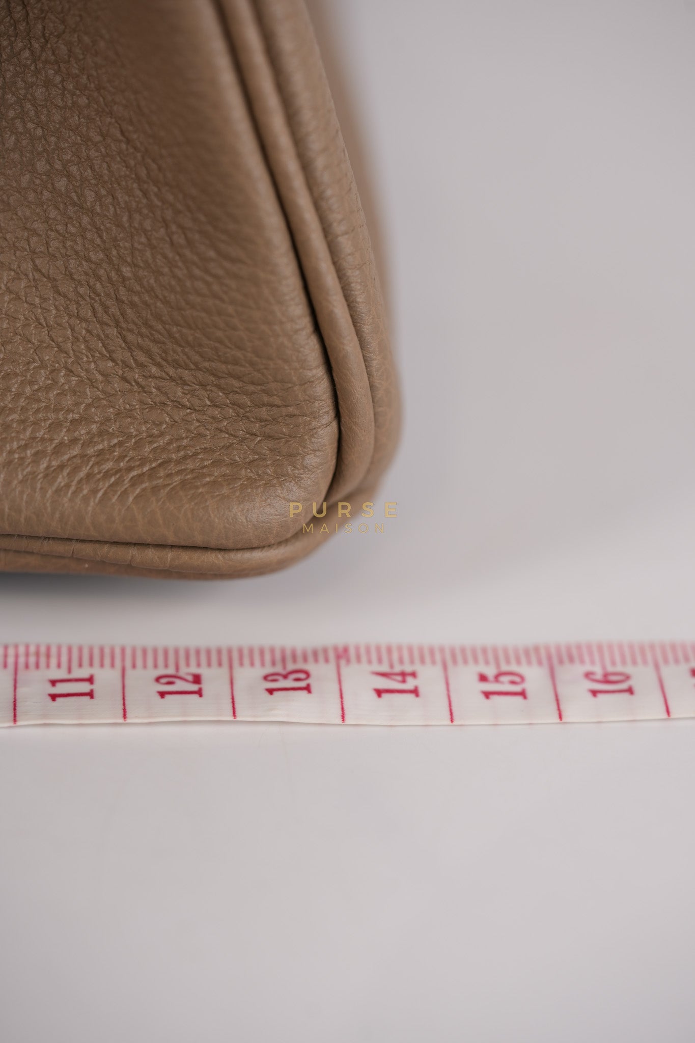 Birkin 25 Etoupe in Togo Leather and Gold Hardware Stamp W (2024) | Purse Maison Luxury Bags Shop