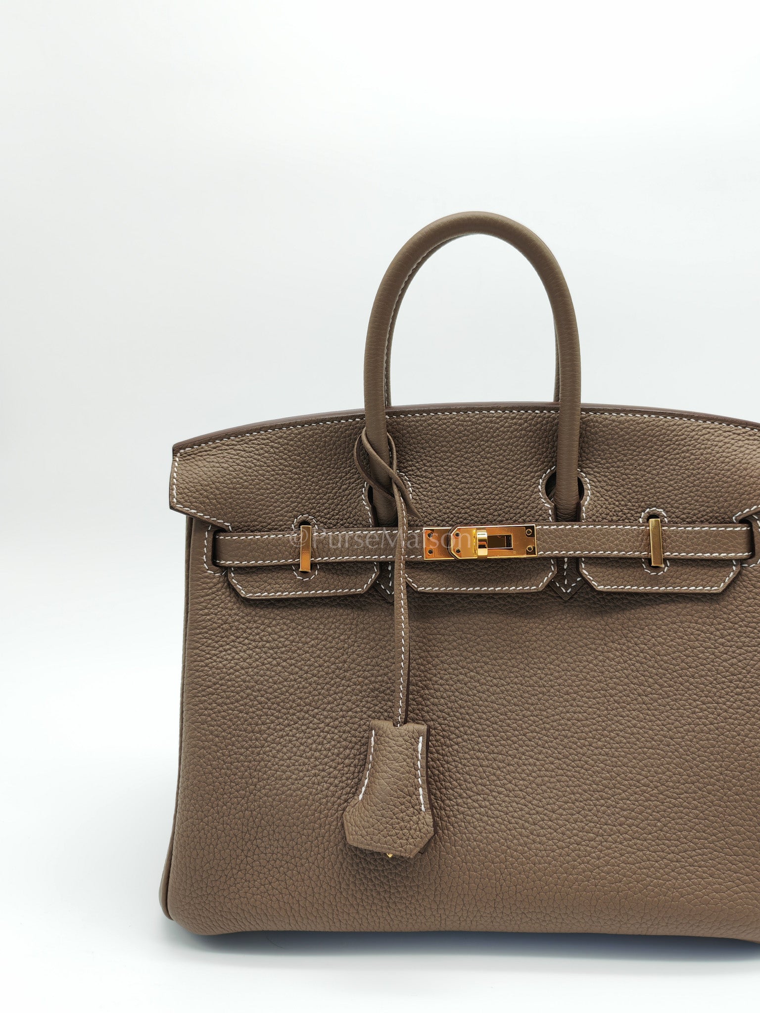 Birkin 25 Etoupe Retourne in Togo Leather and Gold Hardware Stamp D (2019) | Purse Maison Luxury Bags Shop