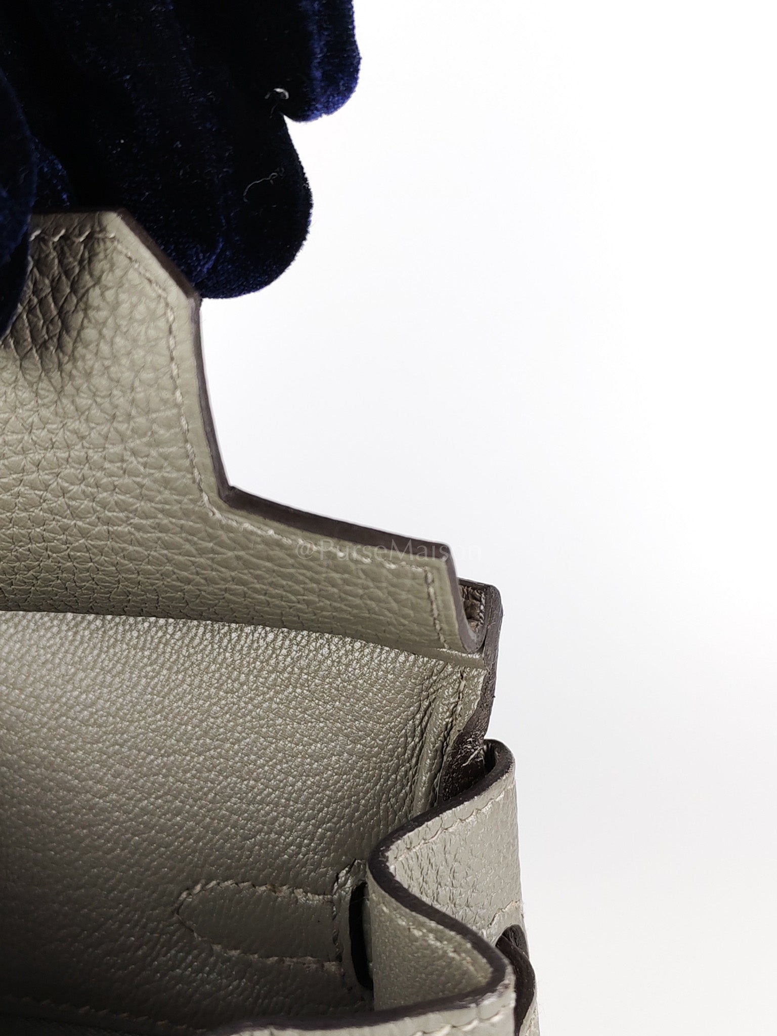 Birkin 25 Gris Meyer in Togo Leather and Gold Hardware Stamp B (2023) | Purse Maison Luxury Bags Shop