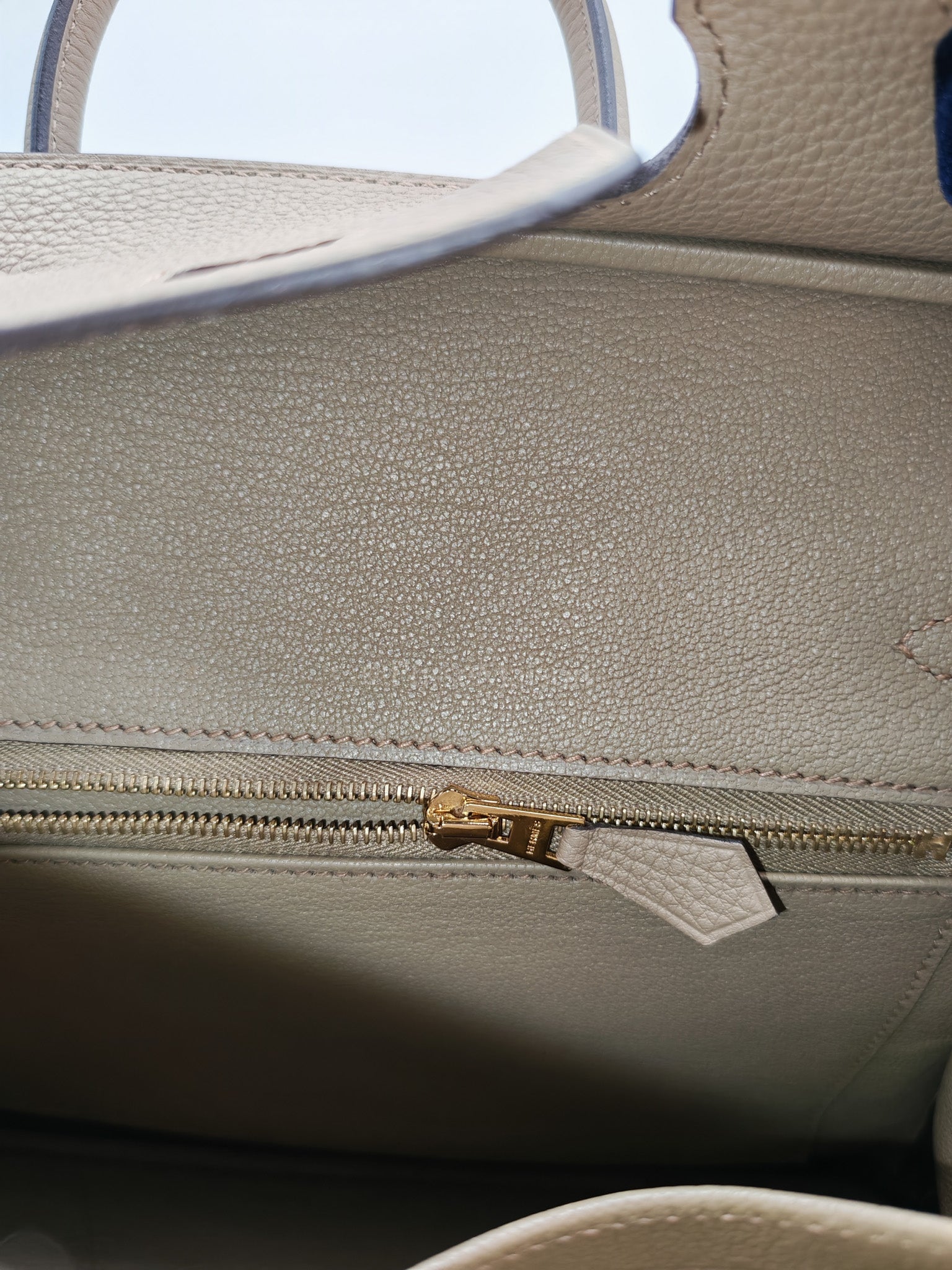 Birkin 25 in Beige Marfa Togo Leather Gold Hardware Stamp W(2024) | Purse Maison Luxury Bags Shop