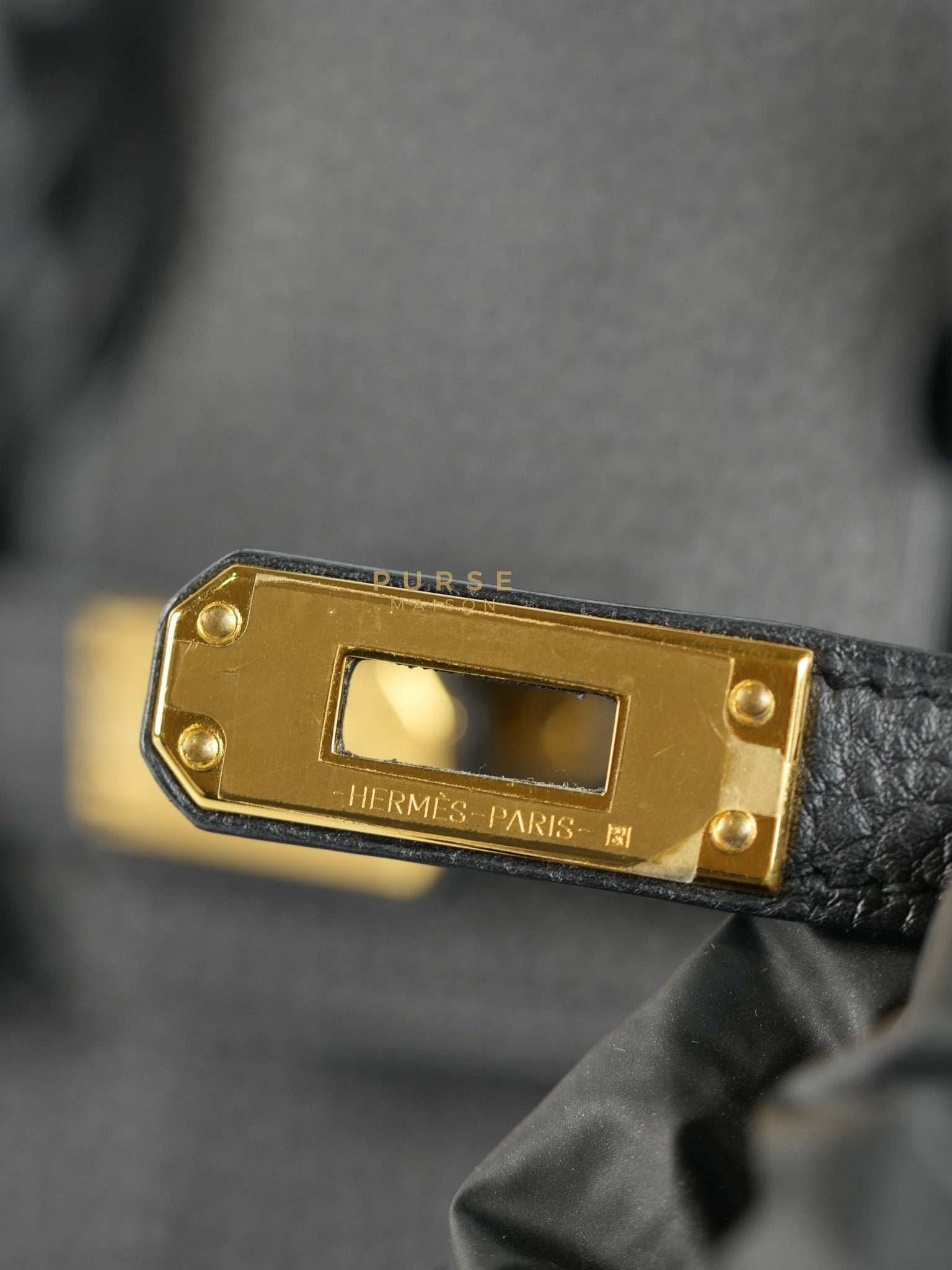 Birkin 25 in Black Togo Leather and Gold Hardware Stamp B (2023) | Purse Maison Luxury Bags Shop