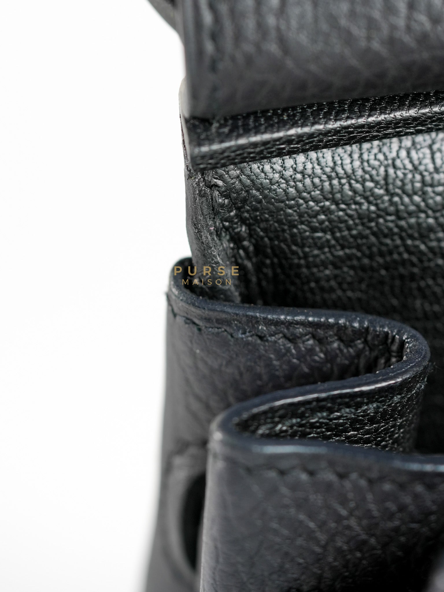Birkin 25 in Black Togo Leather and Gold Hardware Stamp B (2023) | Purse Maison Luxury Bags Shop