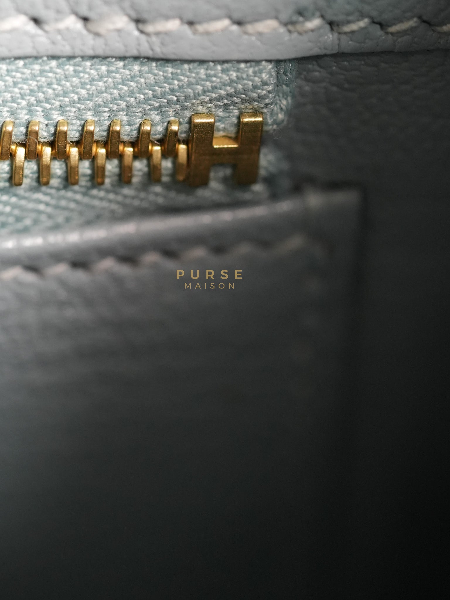 Birkin 25 in Bleu Ciel Togo Leather & Gold Hardware Stamp Y (2020) | Purse Maison Luxury Bags Shop