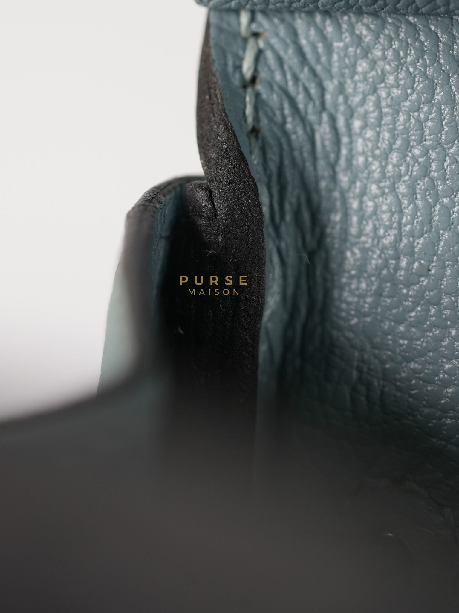 Birkin 25 in Bleu Ciel Togo Leather & Gold Hardware Stamp Y (2020) | Purse Maison Luxury Bags Shop