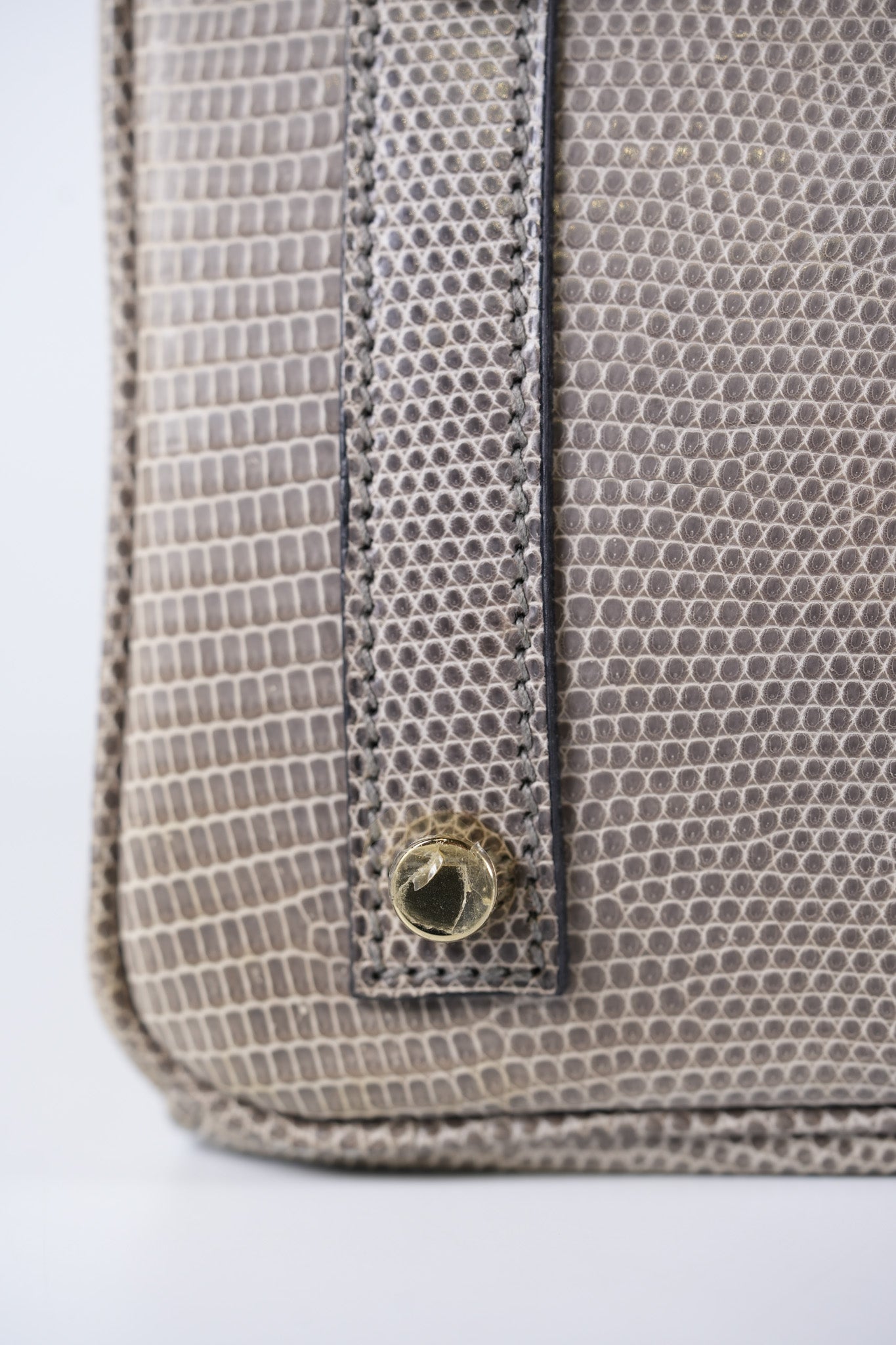 Birkin 25 Lizard Gris Tourterelle Gold hardware Stamp P (2012) | Purse Maison Luxury Bags Shop