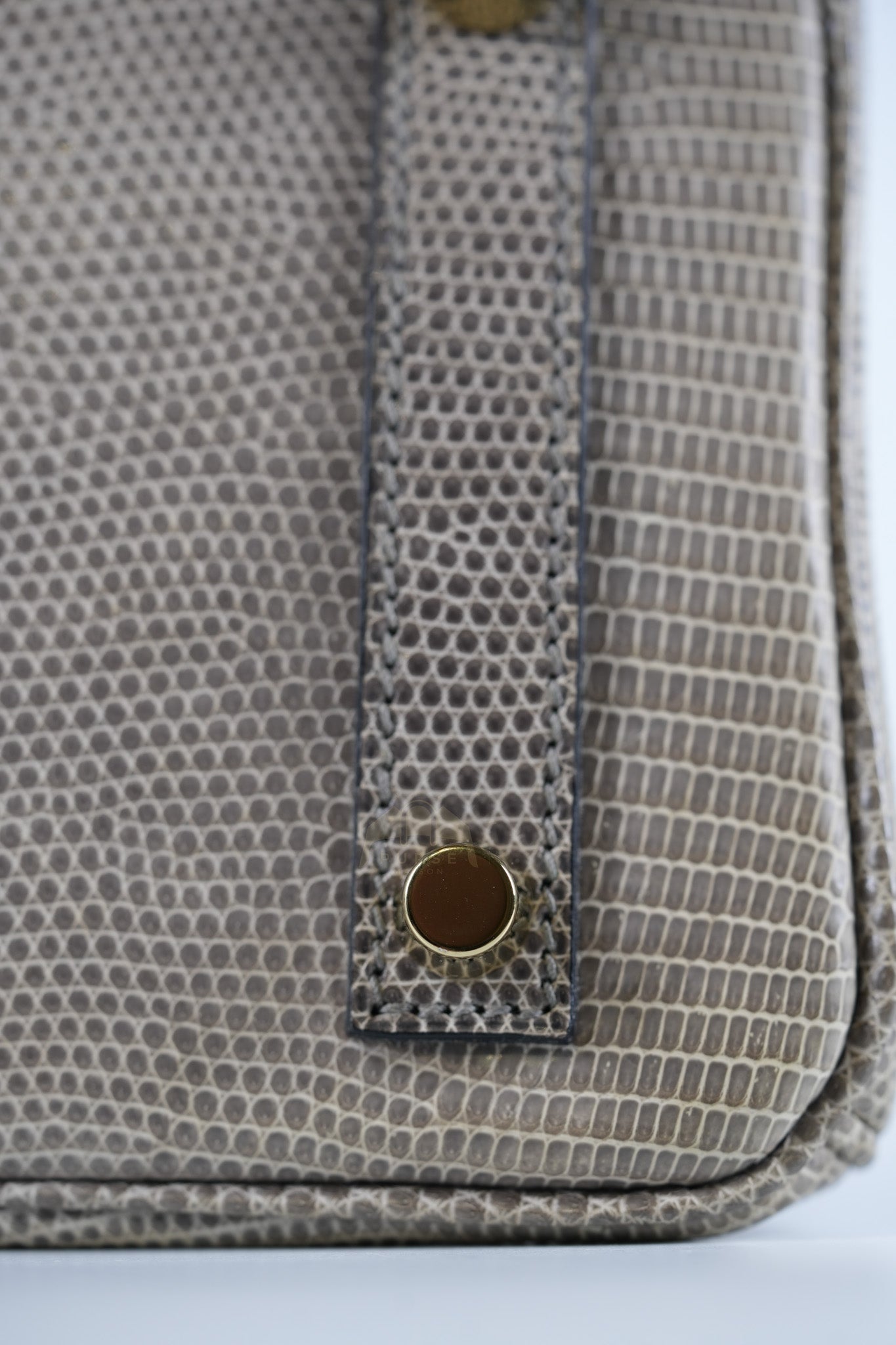 Birkin 25 Lizard Gris Tourterelle Gold hardware Stamp P (2012) | Purse Maison Luxury Bags Shop