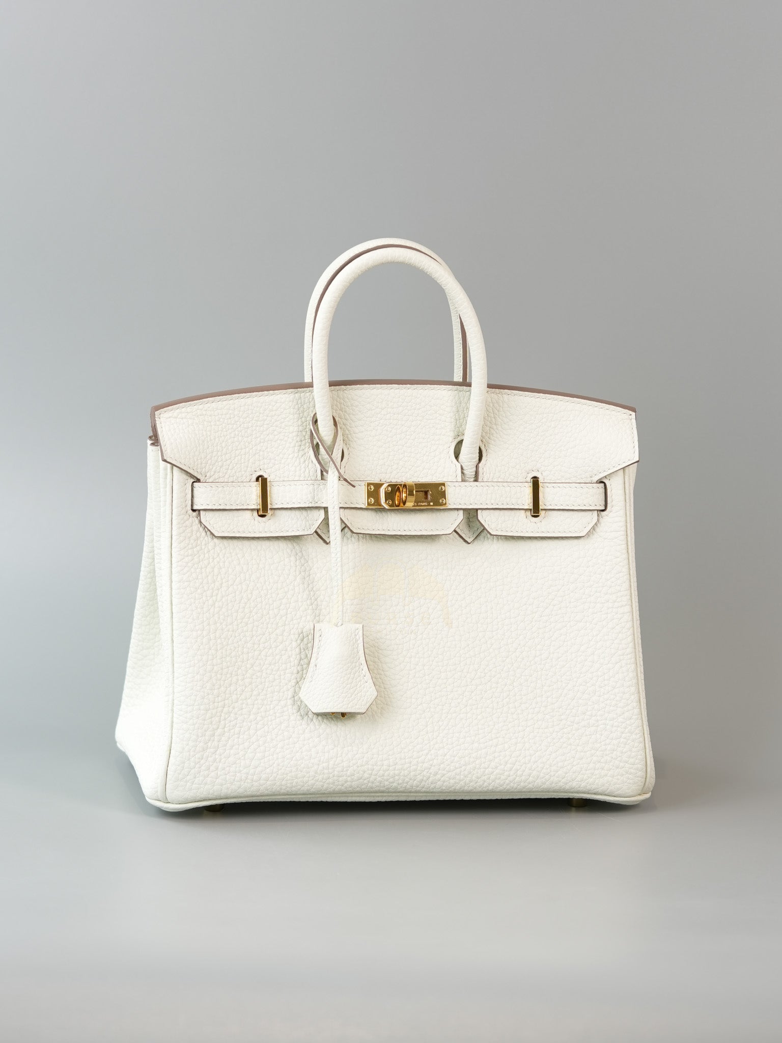 Birkin 25 Mushroom in Togo Leather and Gold Hardware Stamp B (2023) | Purse Maison Luxury Bags Shop
