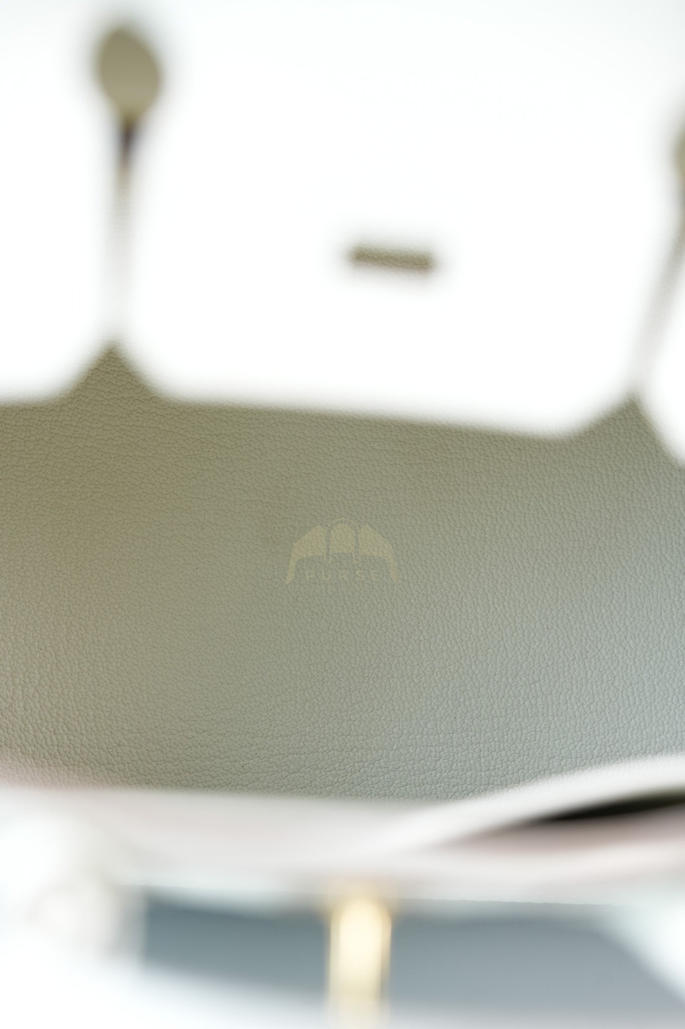 Birkin 25 Mushroom in Togo Leather and Gold Hardware Stamp B (2023) | Purse Maison Luxury Bags Shop