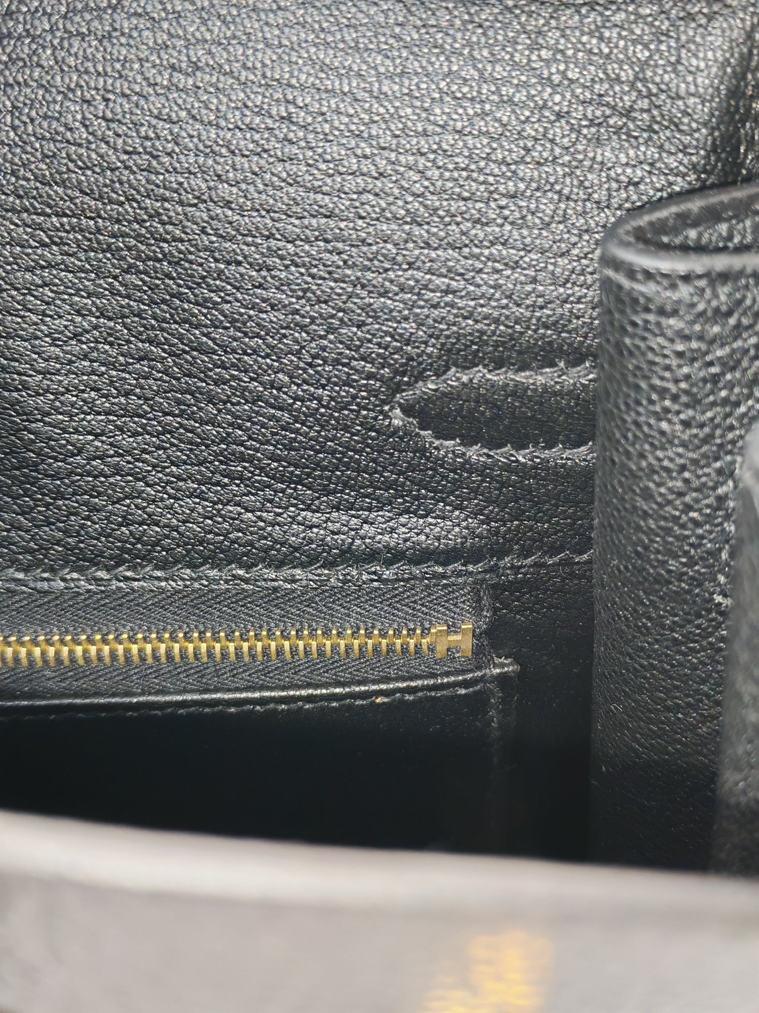 Birkin 25 Retourne Black in Togo Leather and Gold Hardware Stamp D (2019) | Purse Maison Luxury Bags Shop
