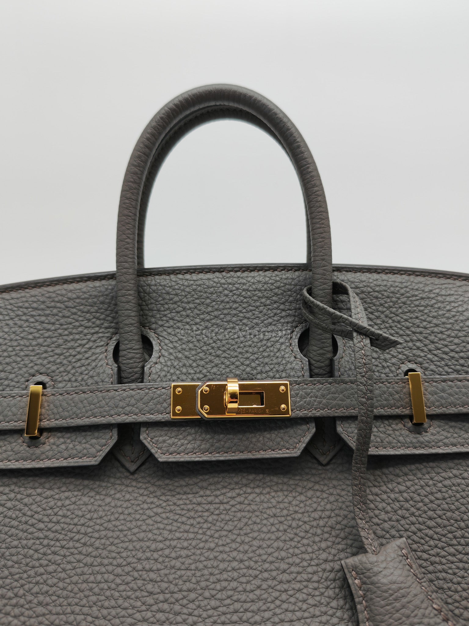 Birkin 25 Retourne Gris Etain in Togo Leather and Gold Hardware Stamp Y (2020) | Purse Maison Luxury Bags Shop